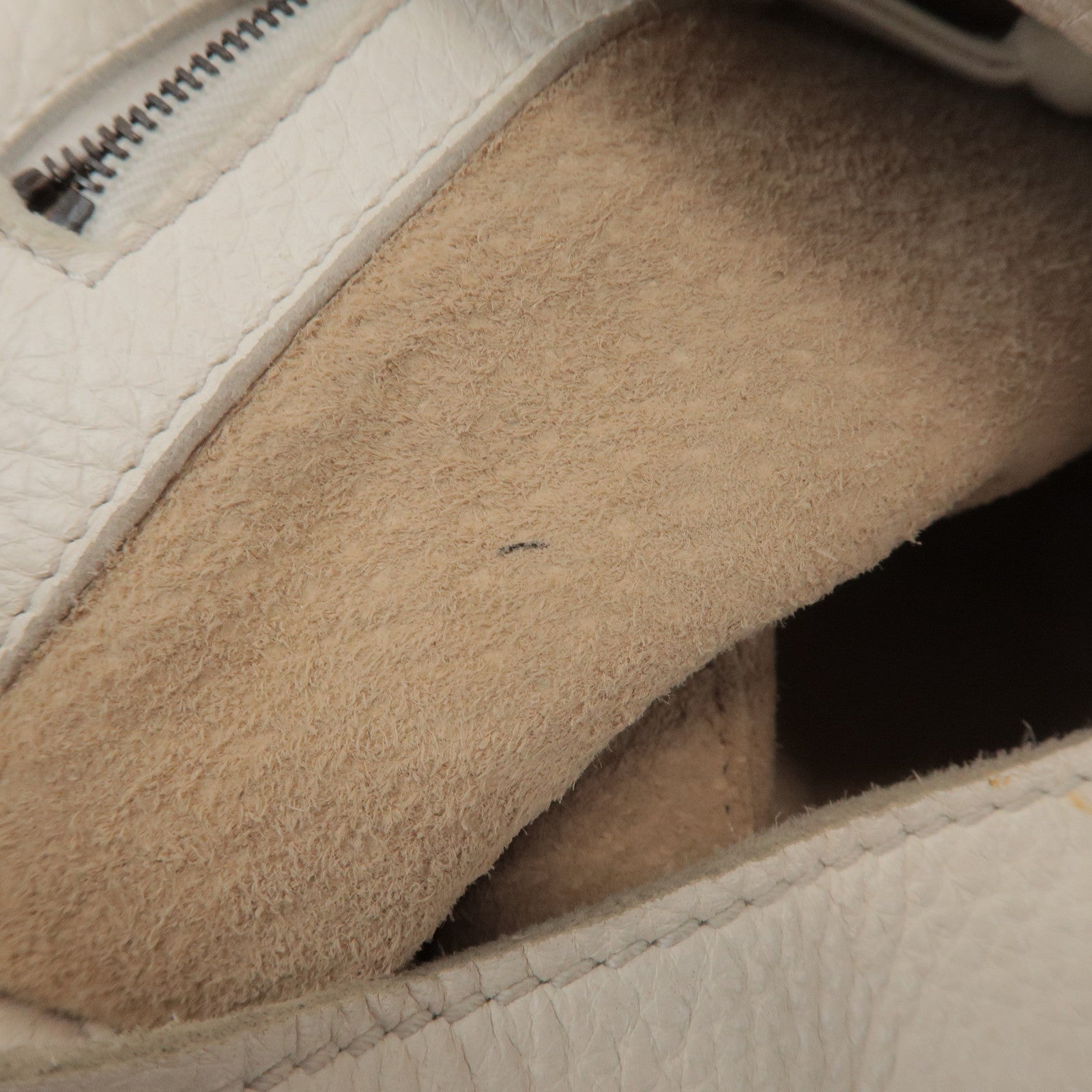 BOTTEGA VENETA Cervo Leather Shoulder Bag Hand Bag White 133507