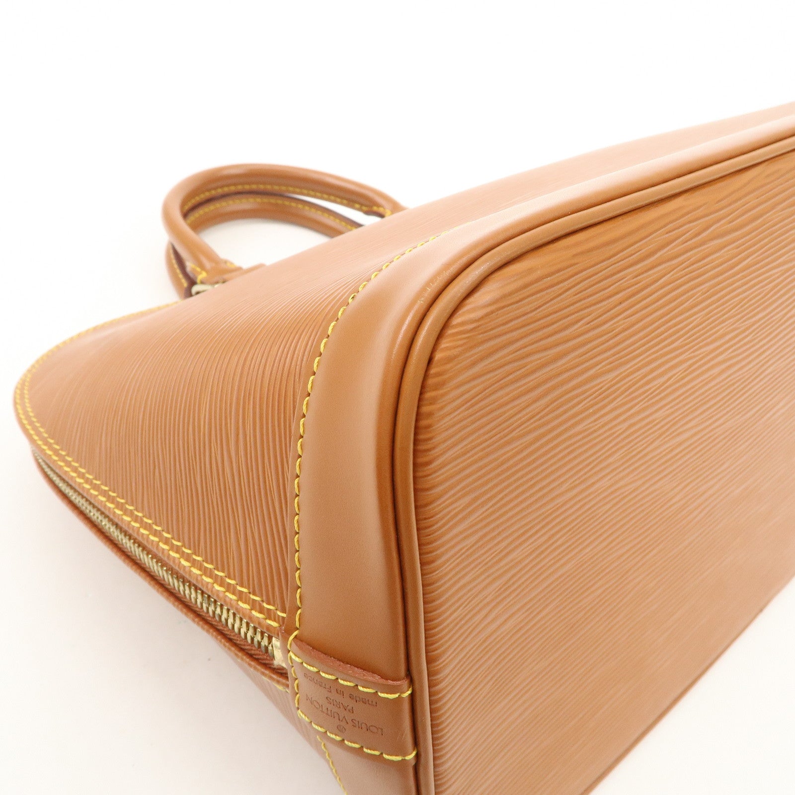 Louis Vuitton Epi Leather Alma PM Hand Bag Zipang Gold M52148