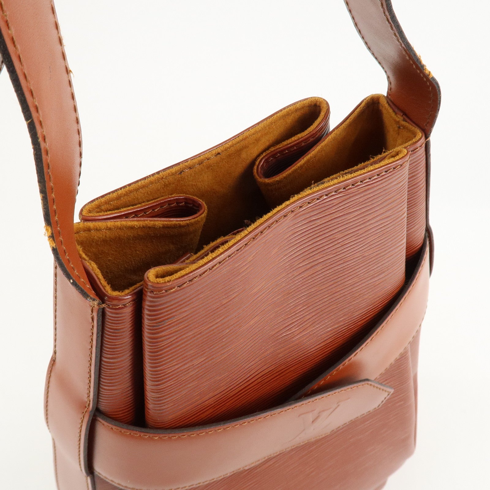 Louis Vuitton Epi Sac D'epaule GM Bucket Bag Kenya Brown M80193 Used