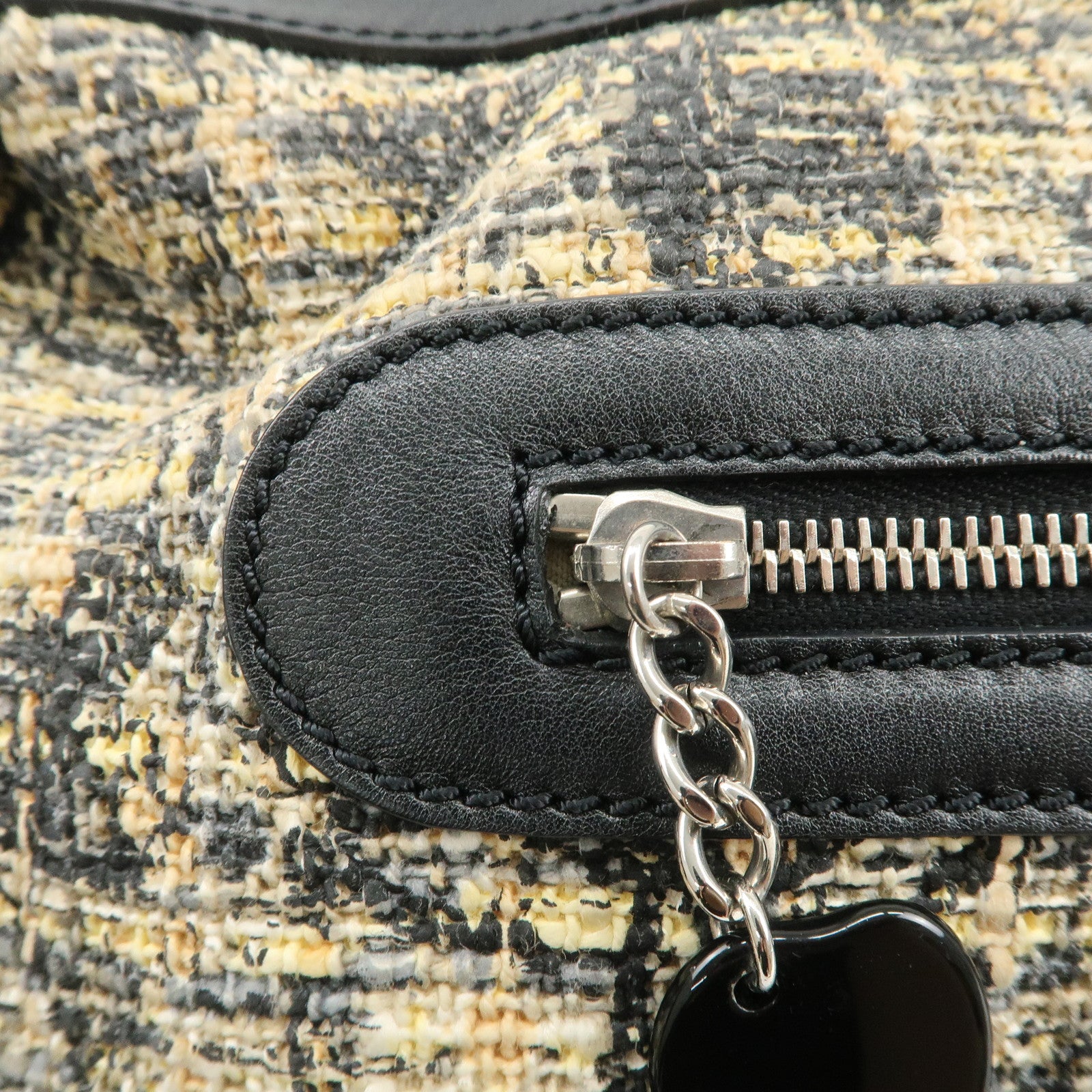 CHANEL Tweed Leather Shoulder Bag Hand Bag Black Beige Used