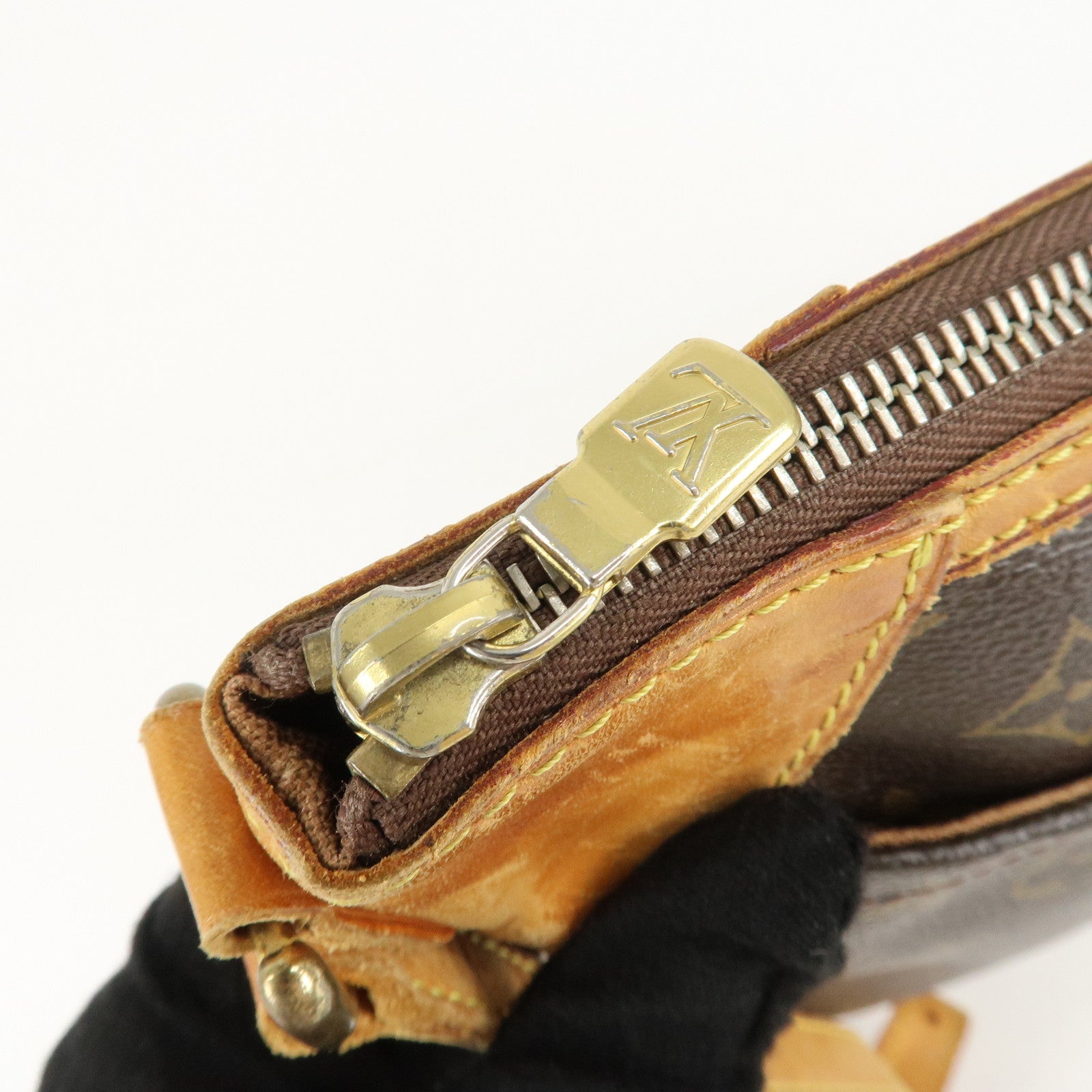 Louis Vuitton Monogram Odeon MM Shoulder Bag Brown M56389 Used