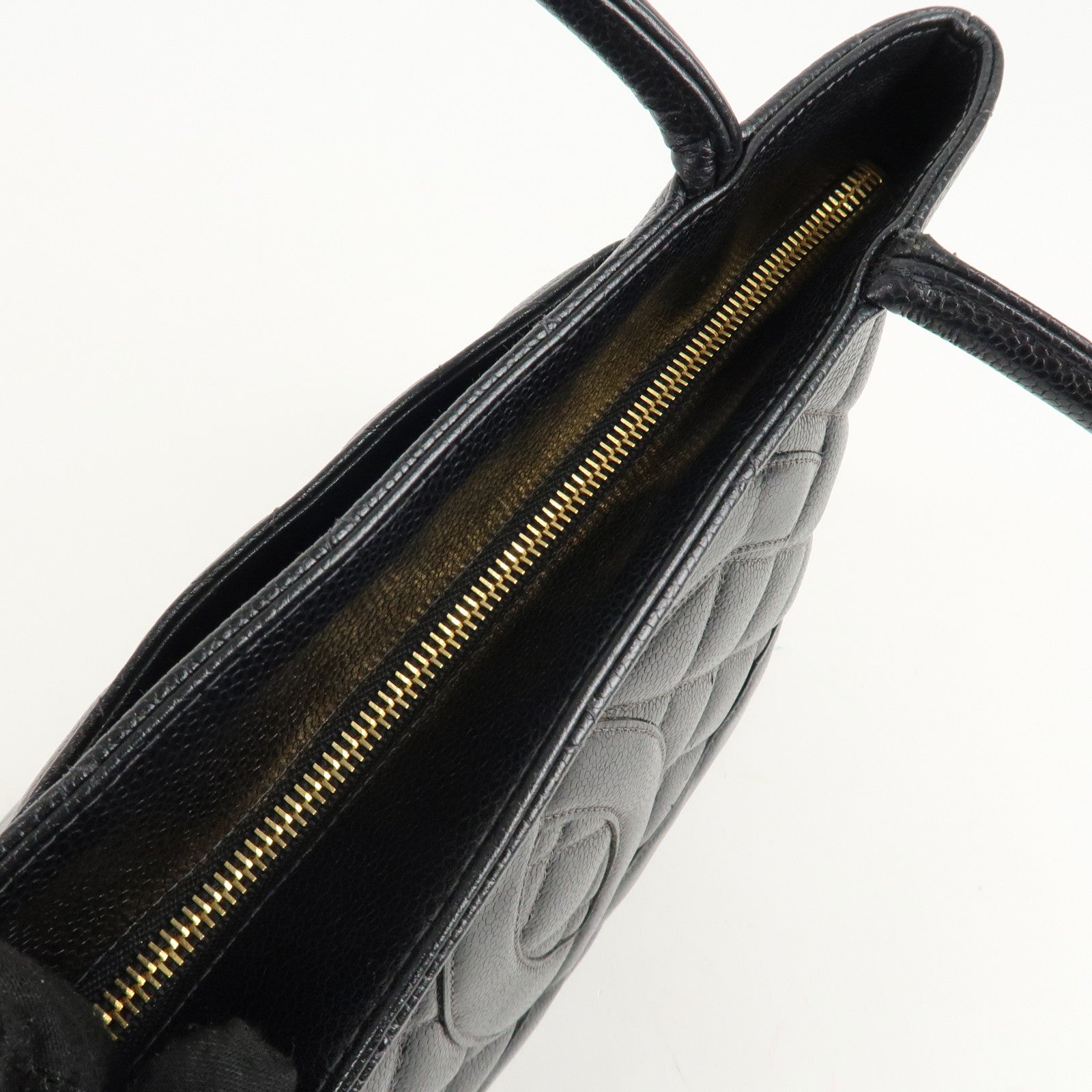 CHANEL Caviar Skin Matelasse Tote Bag Hand bag Black A01804 Used