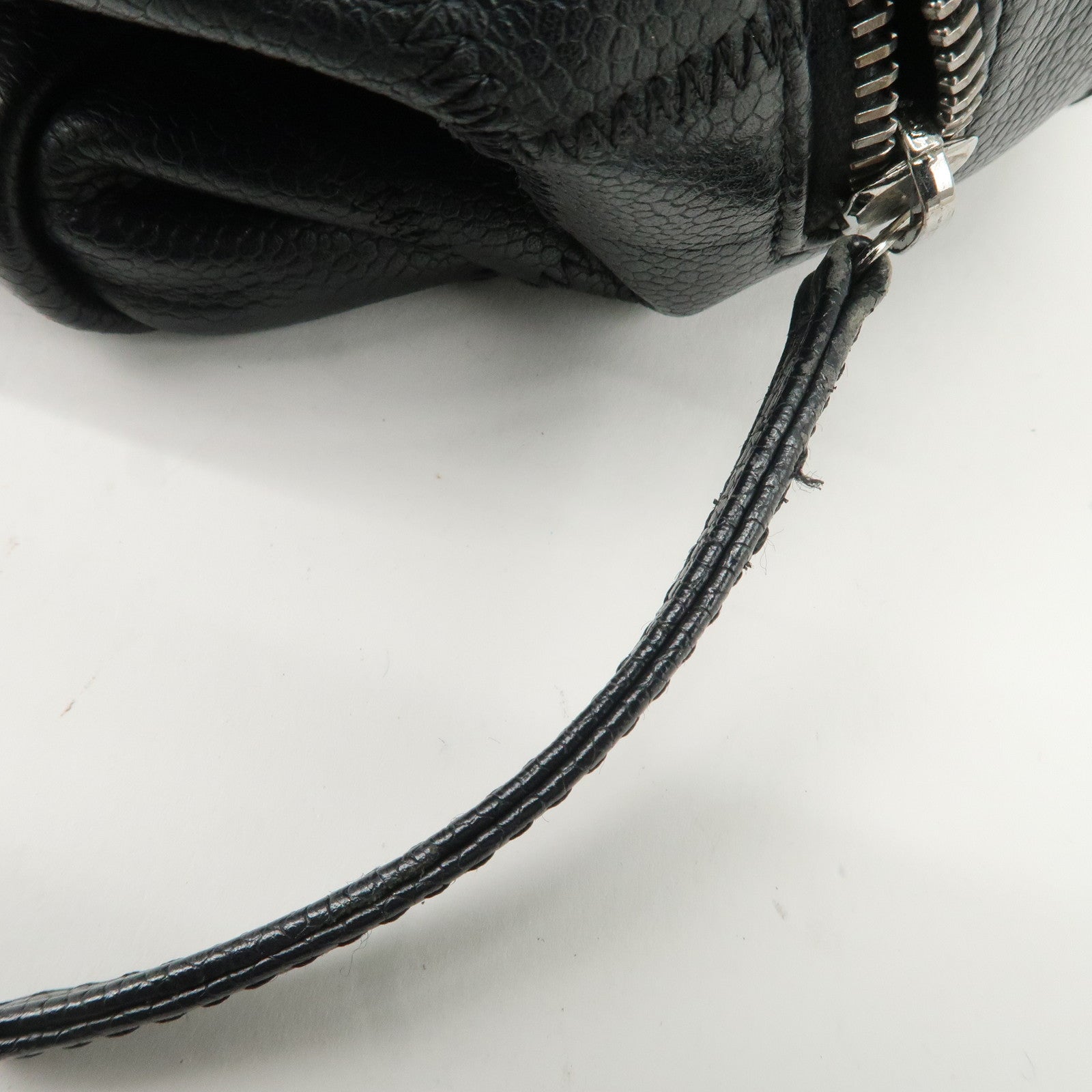 Chanel Chocolate Bar Caviar Skin Mini Boston Bag A26135 Used