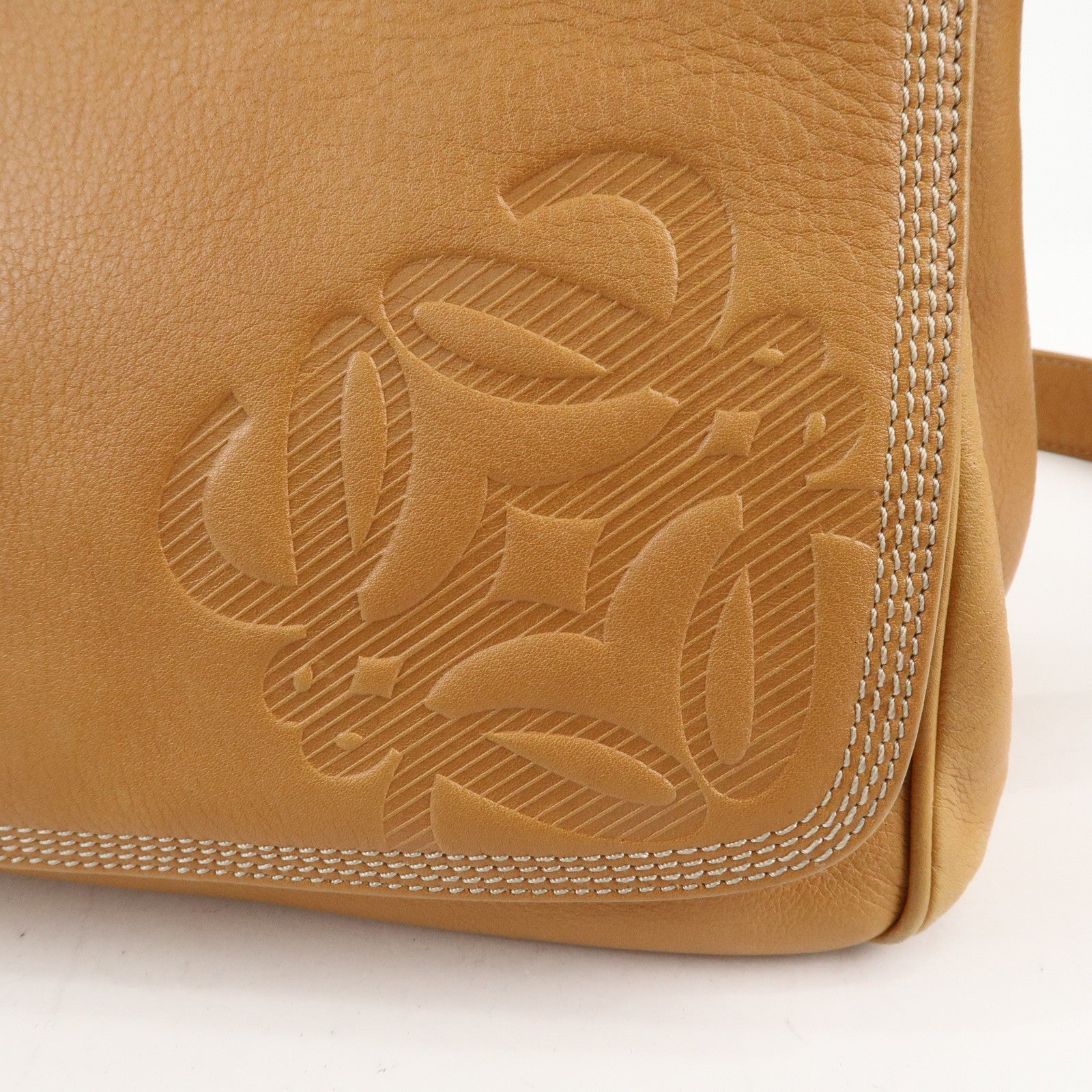 LOEWE Anagram Leather Shoulder Bag Crossbody Bag Brown Used