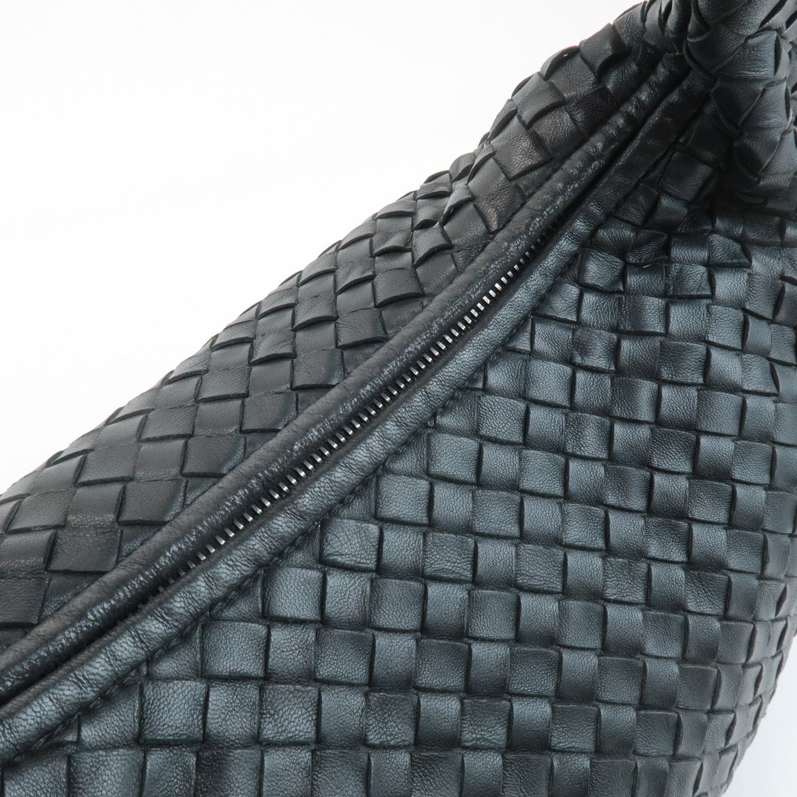 BOTTEGA VENETA Intrecciato Leather Shoulder Bag Black 232499 Used