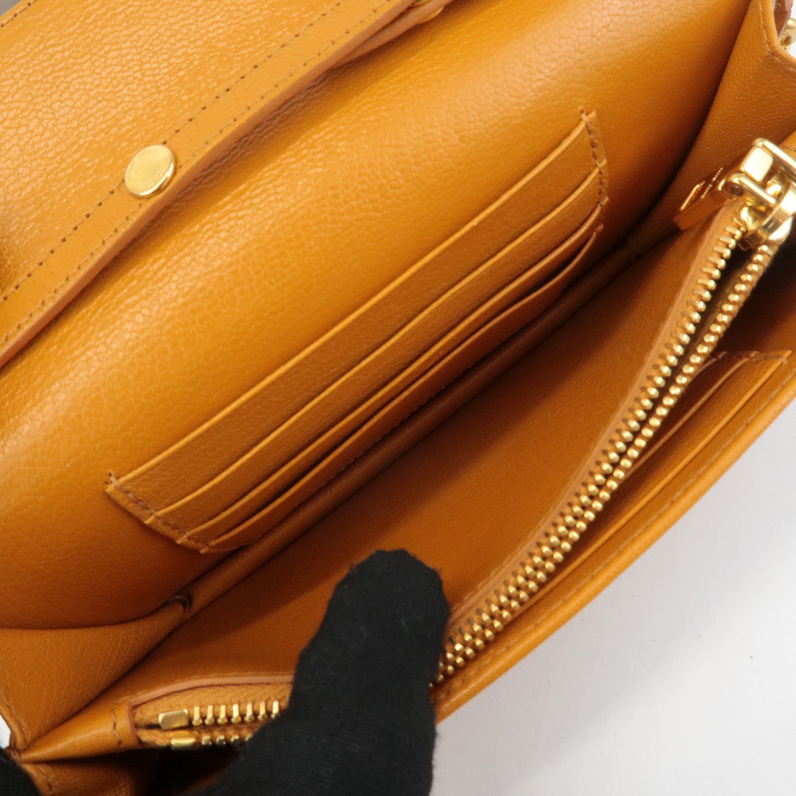 MIU MIU Leather Studs Chain Wallet Shoulder Bag Brown 5BP006 Used