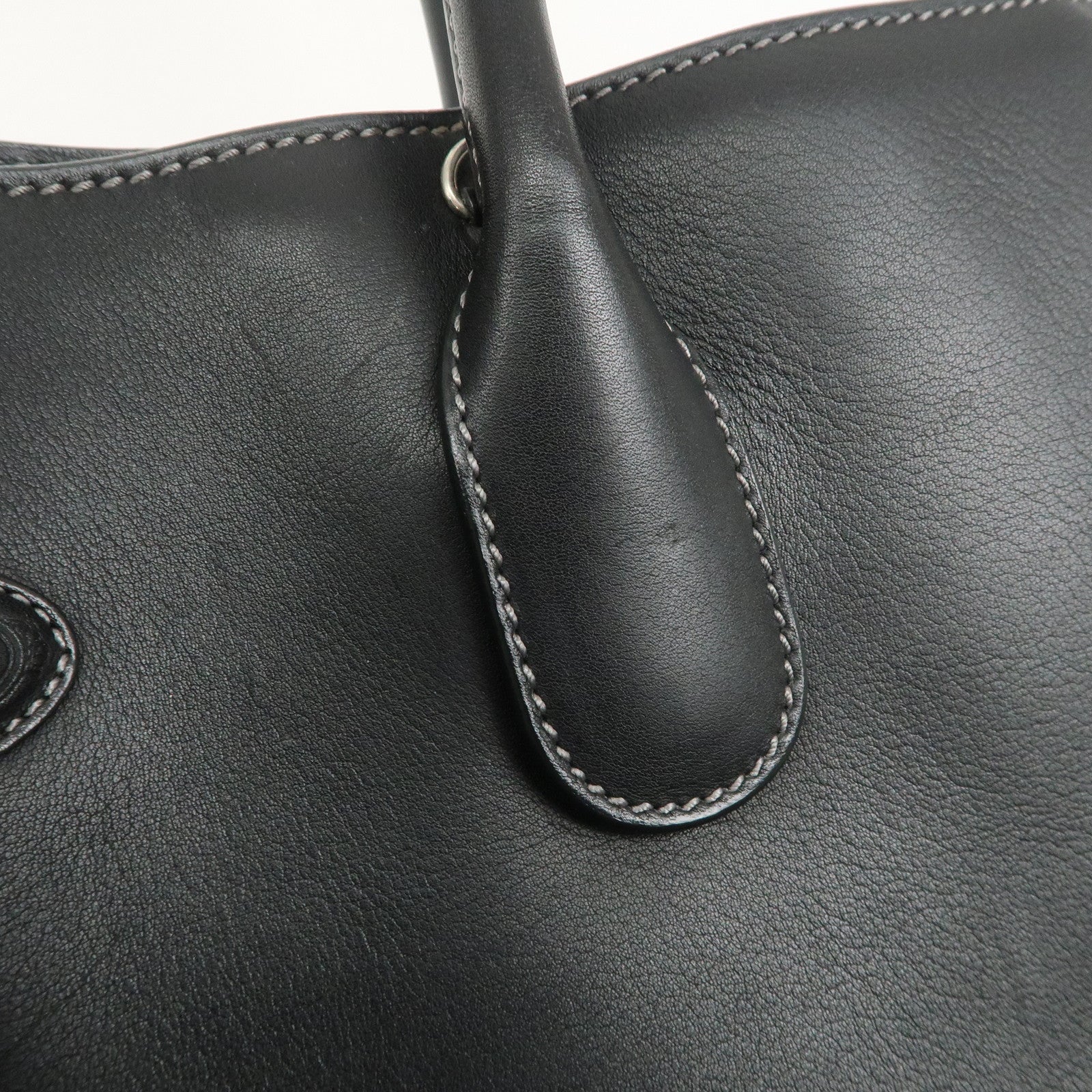 TOD'S Leather Tote Bag Shoulder Bag Hand Bag Black Used
