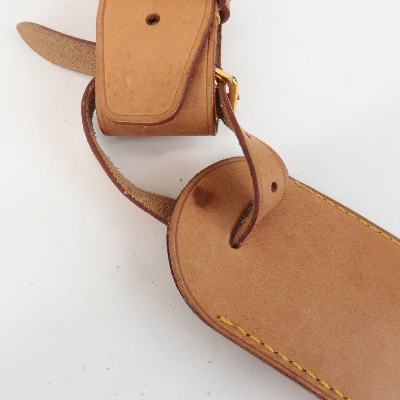 Louis Vuitton Set of 20 Leather Name Tag & Poignet Natural Used