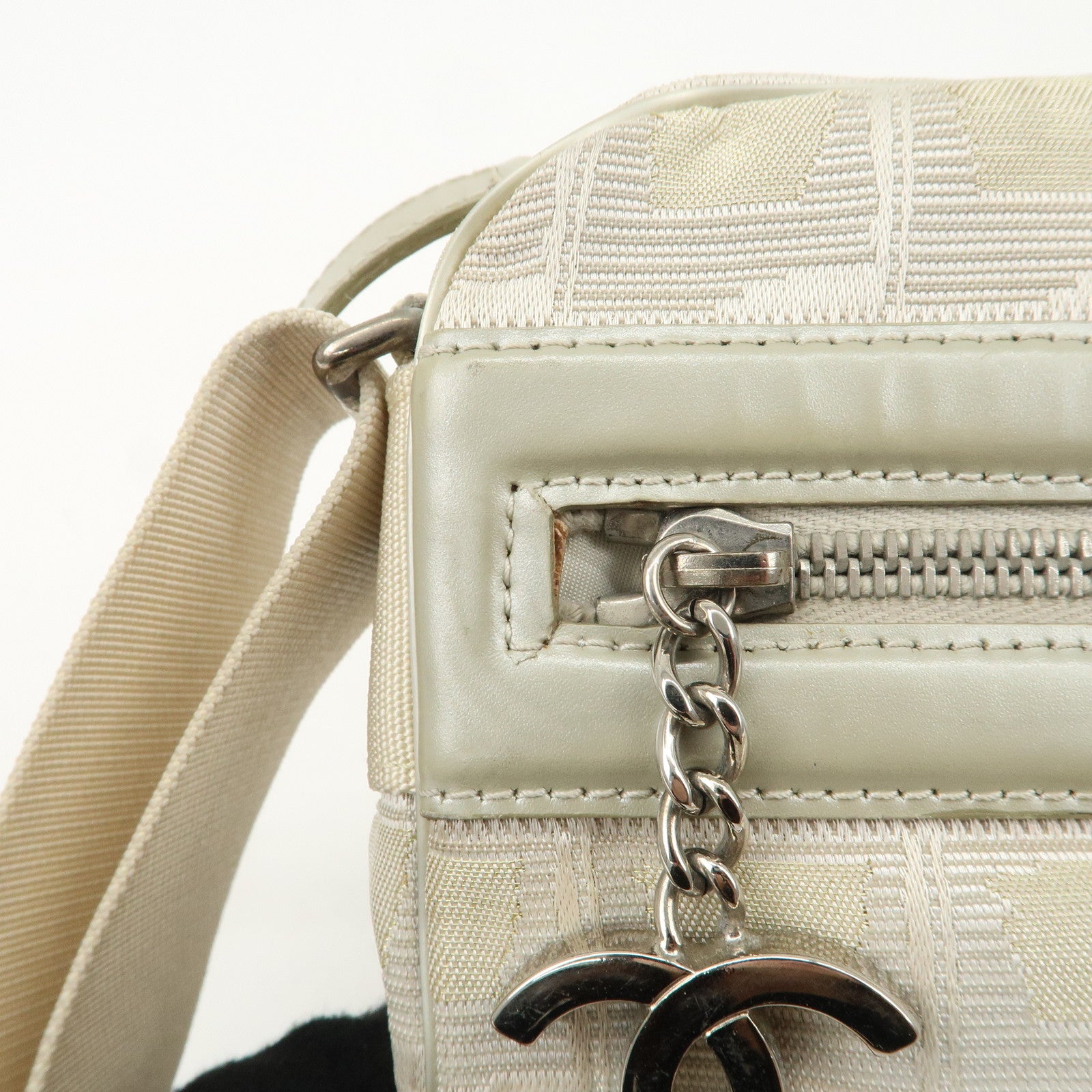 CHANEL New Travel Line Nylon Jacquard Leather Shoulder Bag Used