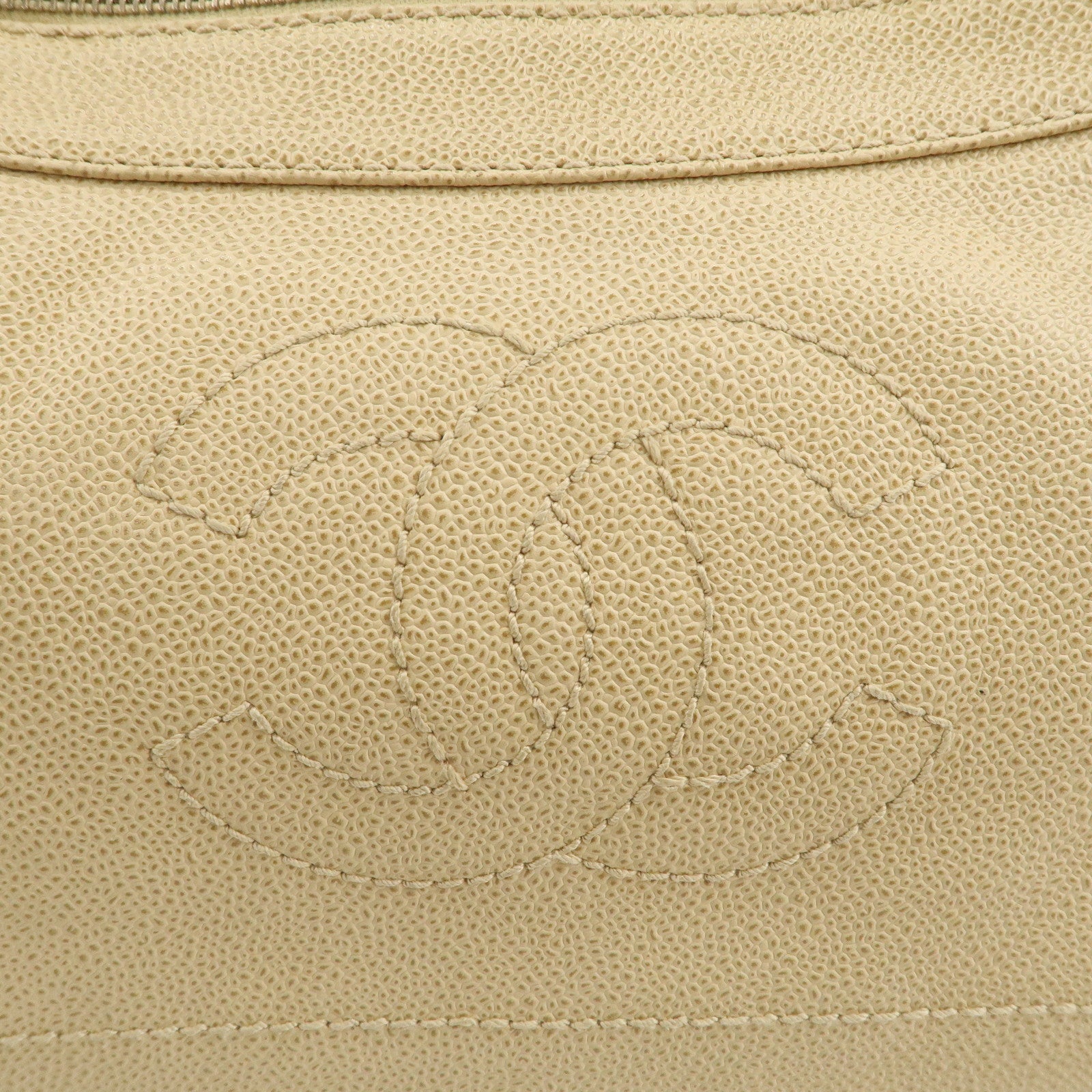 CHANEL Caviar Skin COCO Mark Wood Chain Shoulder Bag Beige Used