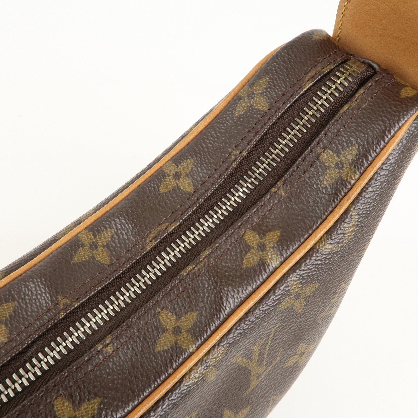 Louis Vuitton Monogram Croissant MM Shoulder Bag Hand Bag M51512 Used