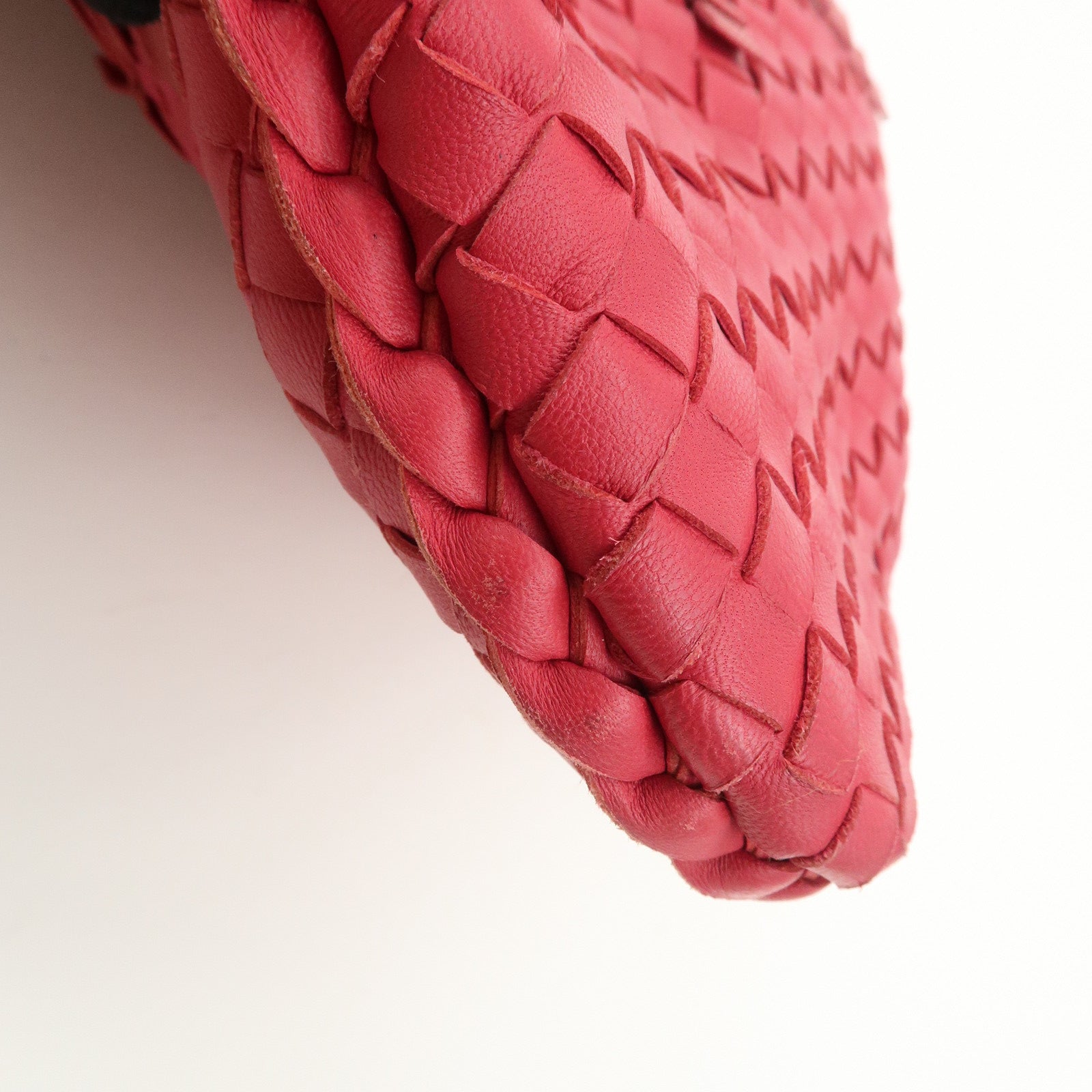 BOTTEGA VENETA Intrecciato Leather Shoulder Bag Red 115654 Used
