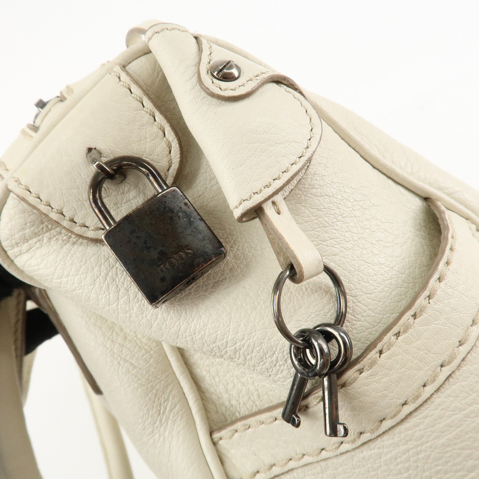 TOD'S Leather Shoulder Bag Hand Bag White Used