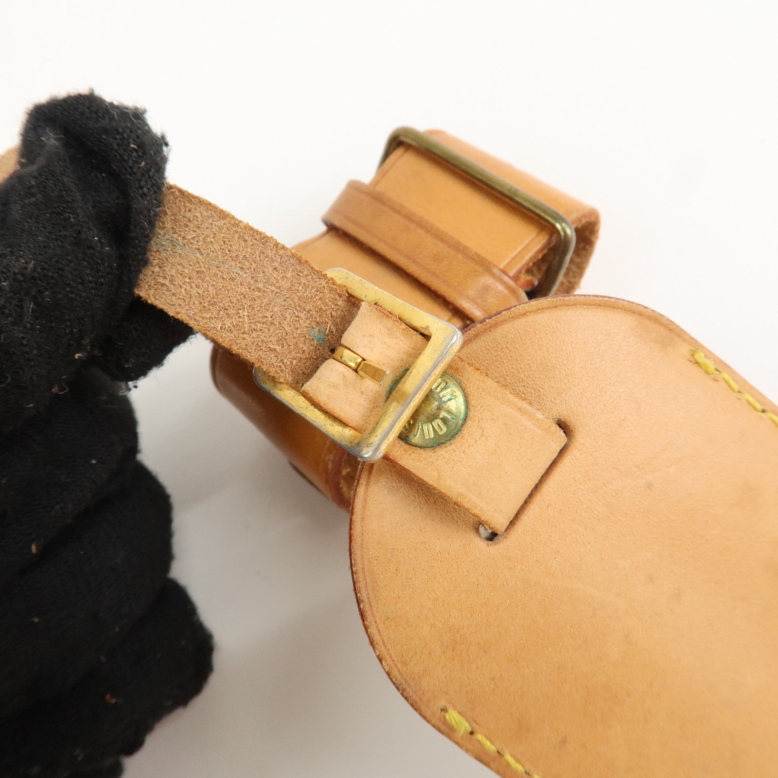 Louis Vuitton Set of 20 Name Tag & Poignet Leather Beige Used