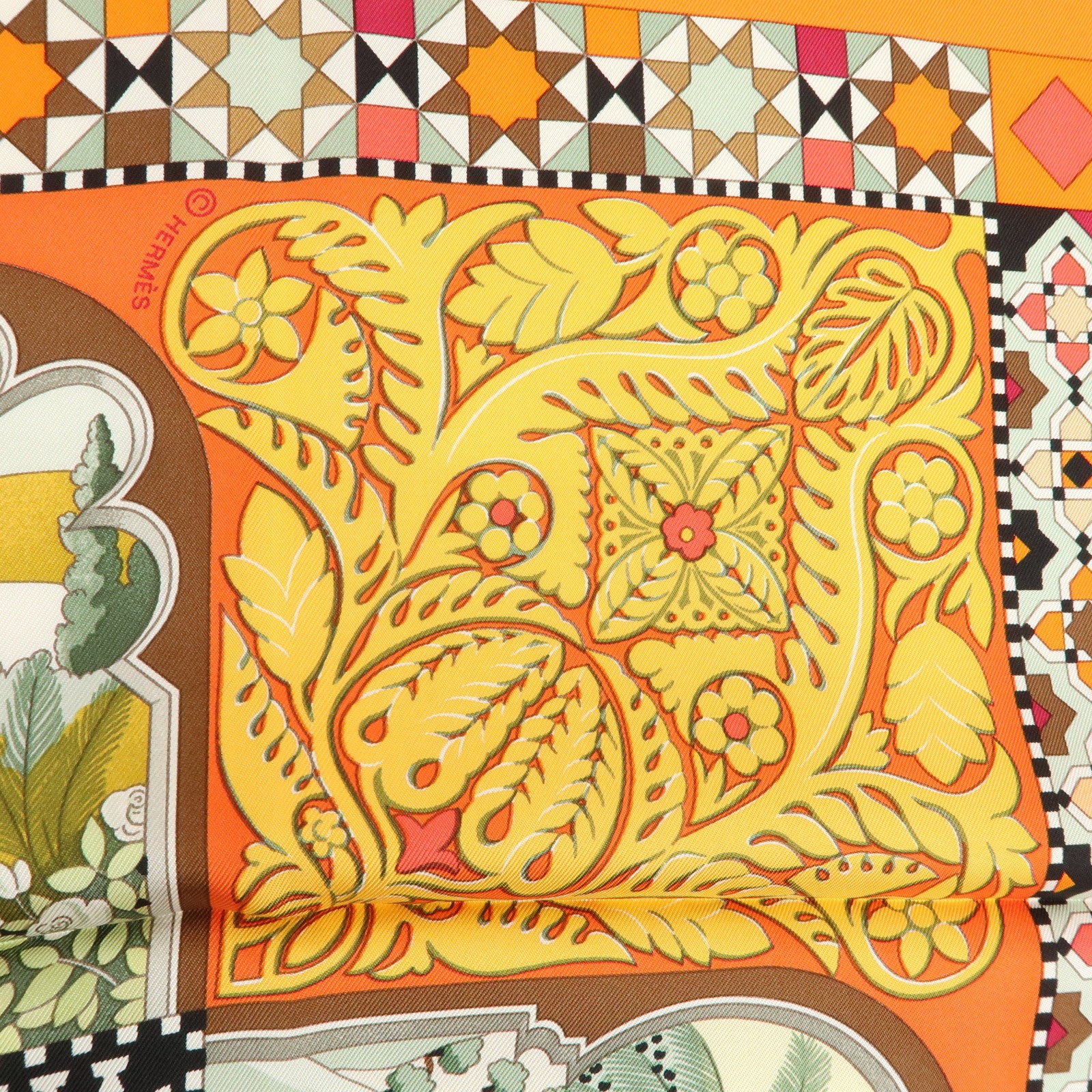 HERMES Carre 90 Silk 100% Les Jardins d’ Andalousie Scarf Oragne