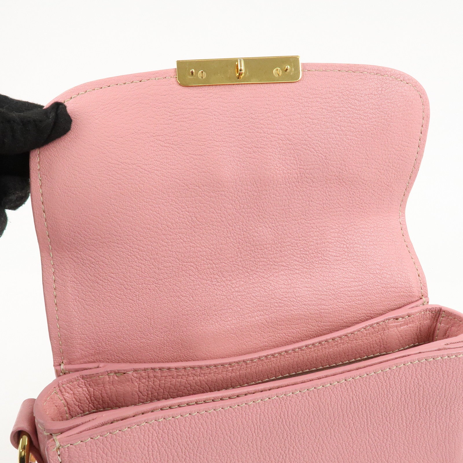 MIU MIU Leather Shoulder Bag Pink RTC460 Used