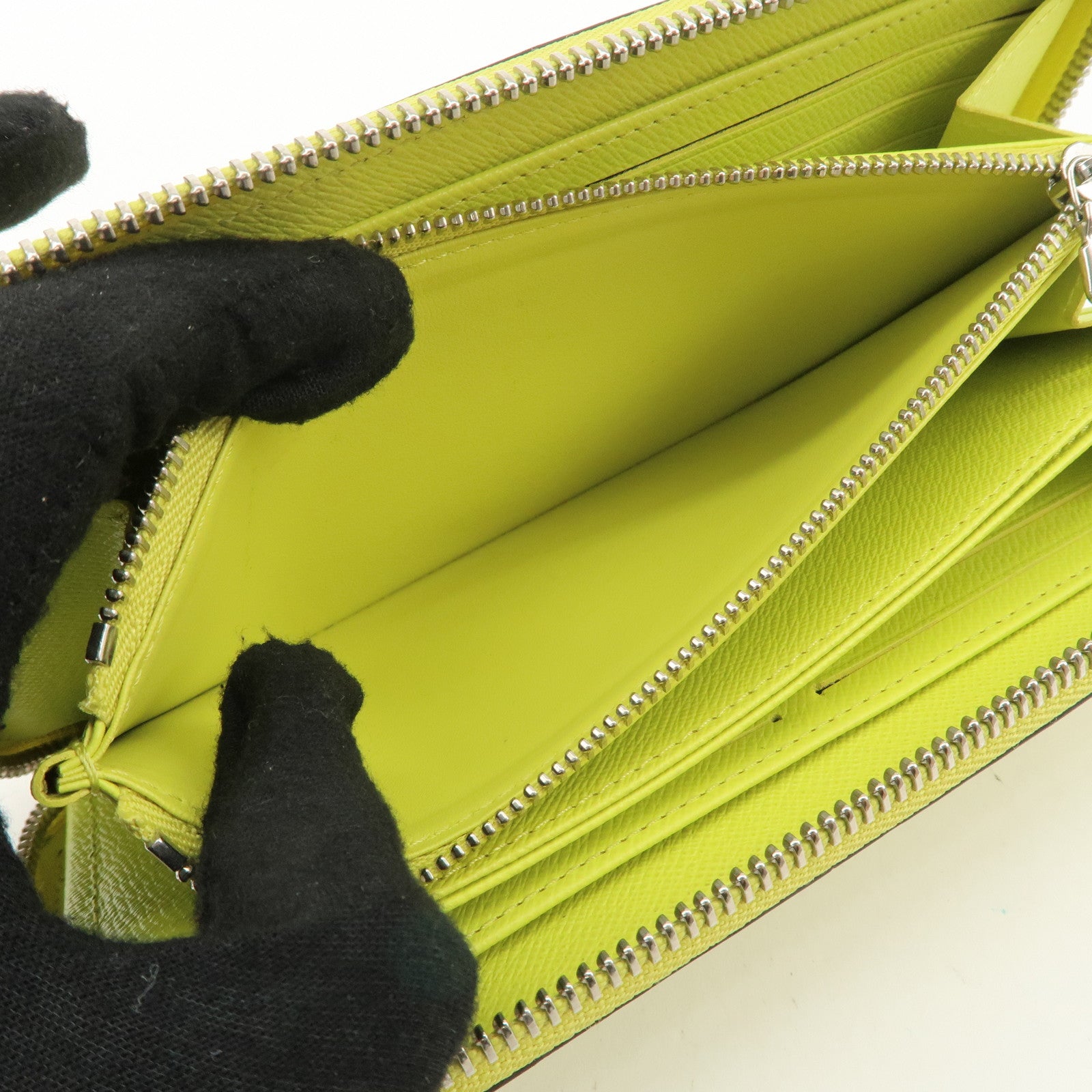 Louis Vuitton Epi Zippy Wallet Long Wallet Pistache M60436 Used