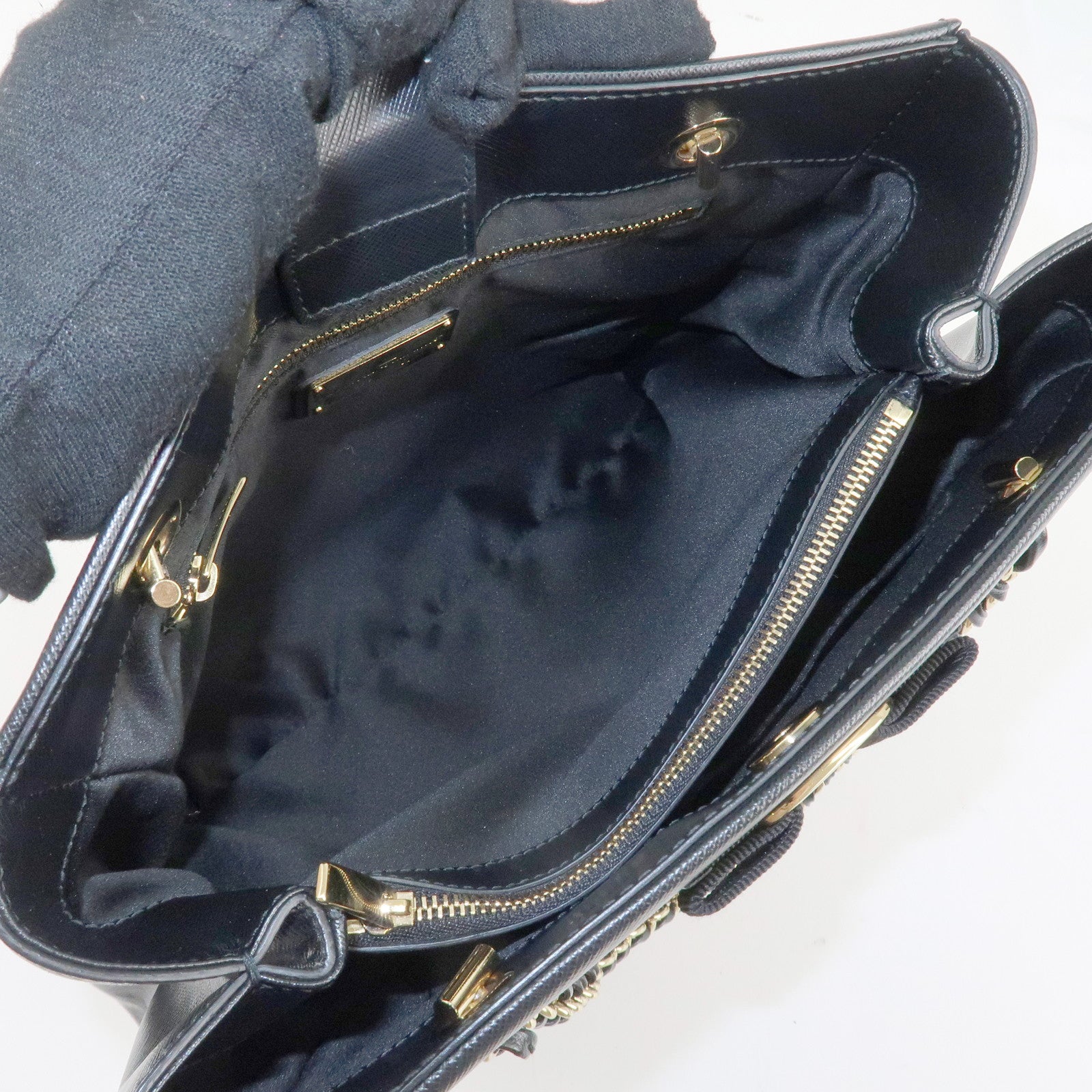 Ferragamo Vara Ribbon Chain Tote Bag Shoulder Bag Black Gold HDW Used