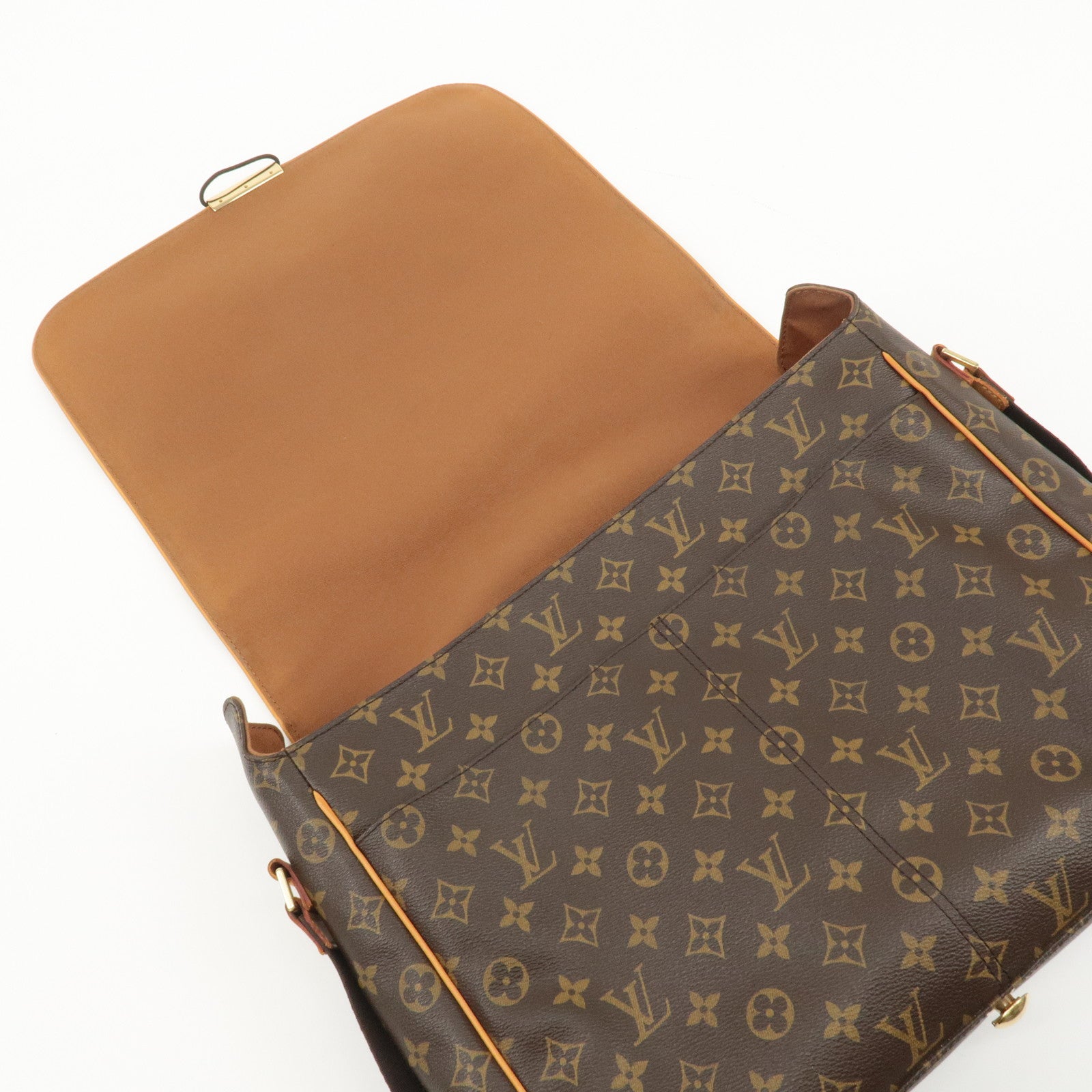 Louis Vuitton Monogram Abbesses Messenger Bag Hand Bag M45257 Used