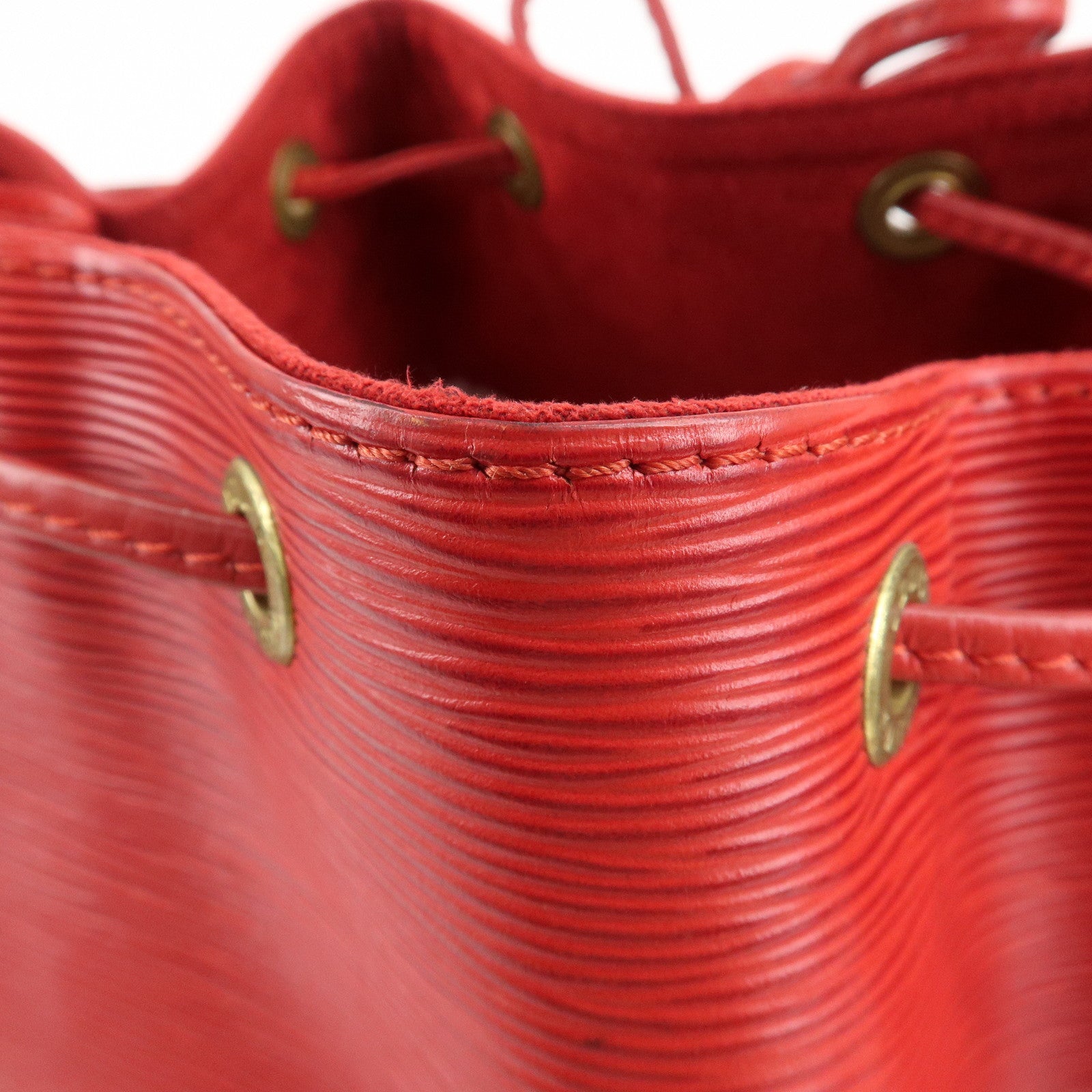 Louis Vuitton Epi Petit Noe Shoulder Bag Castilian Red M44107 Used