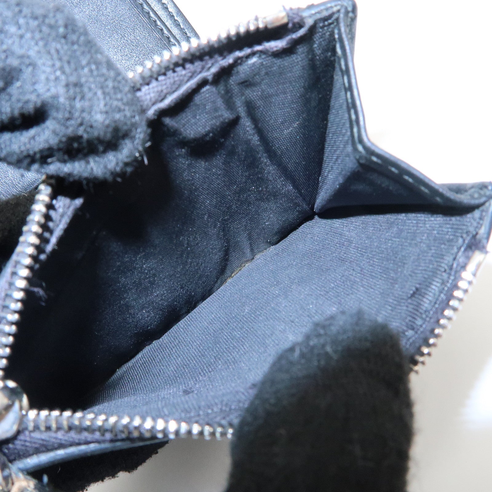 GUCCI Micro Guccissima Leather Compact Bi-fold Wallet Black 544475 Used