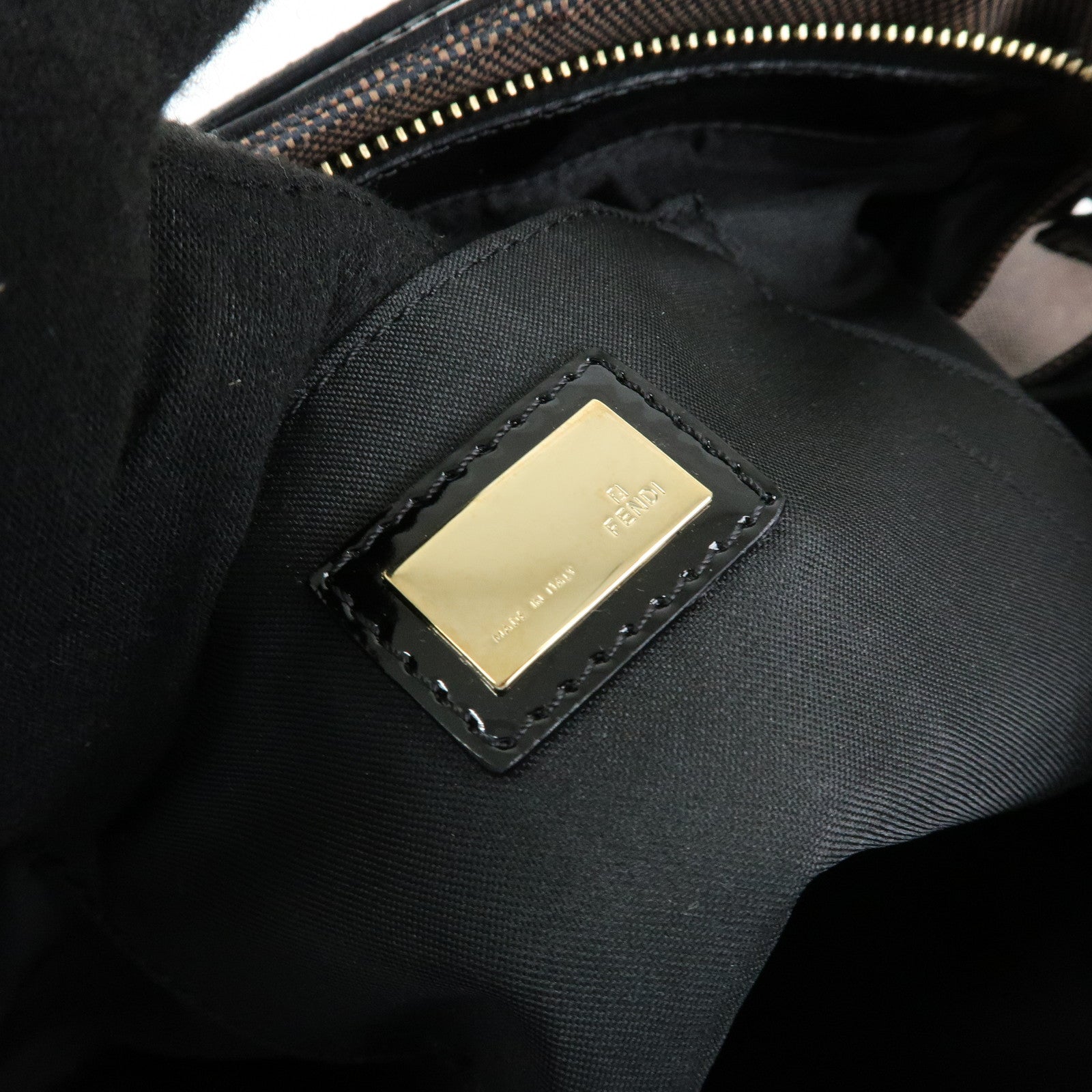 FENDI Canvas Patent Leather Shoulder Hand Bag Brown Black 8BR421