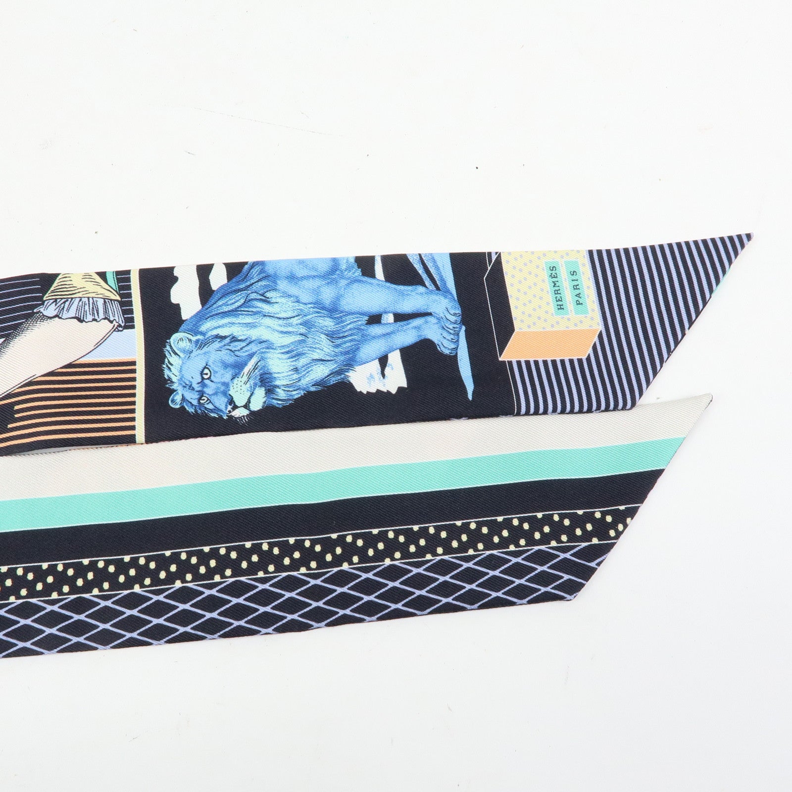HERMES Silk 100% Twilly Scraf Grand Theatre Nouveau Black