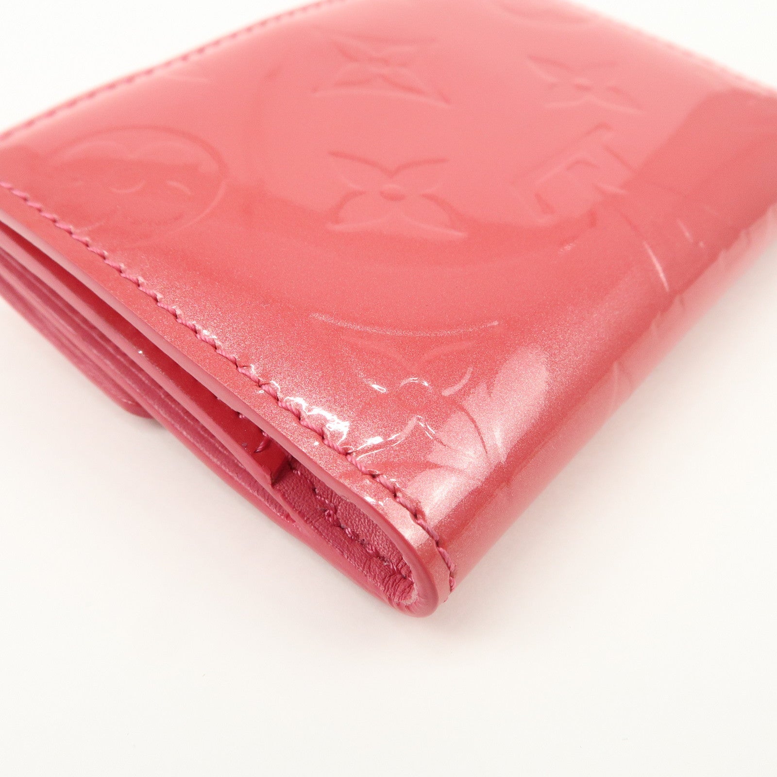 Louis Vuitton Monogram Vernis Ludlow Bi-fold Compact Wallet M9143F
