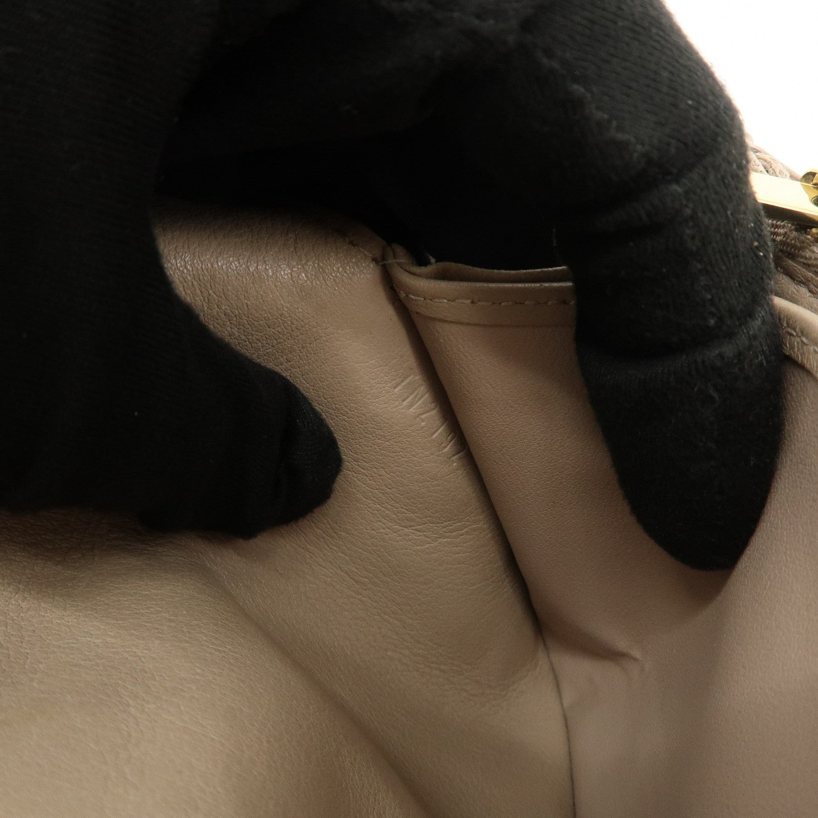 Louis Vuitton Monogram Mahina Portefeuille Iris Long Wallet M58094