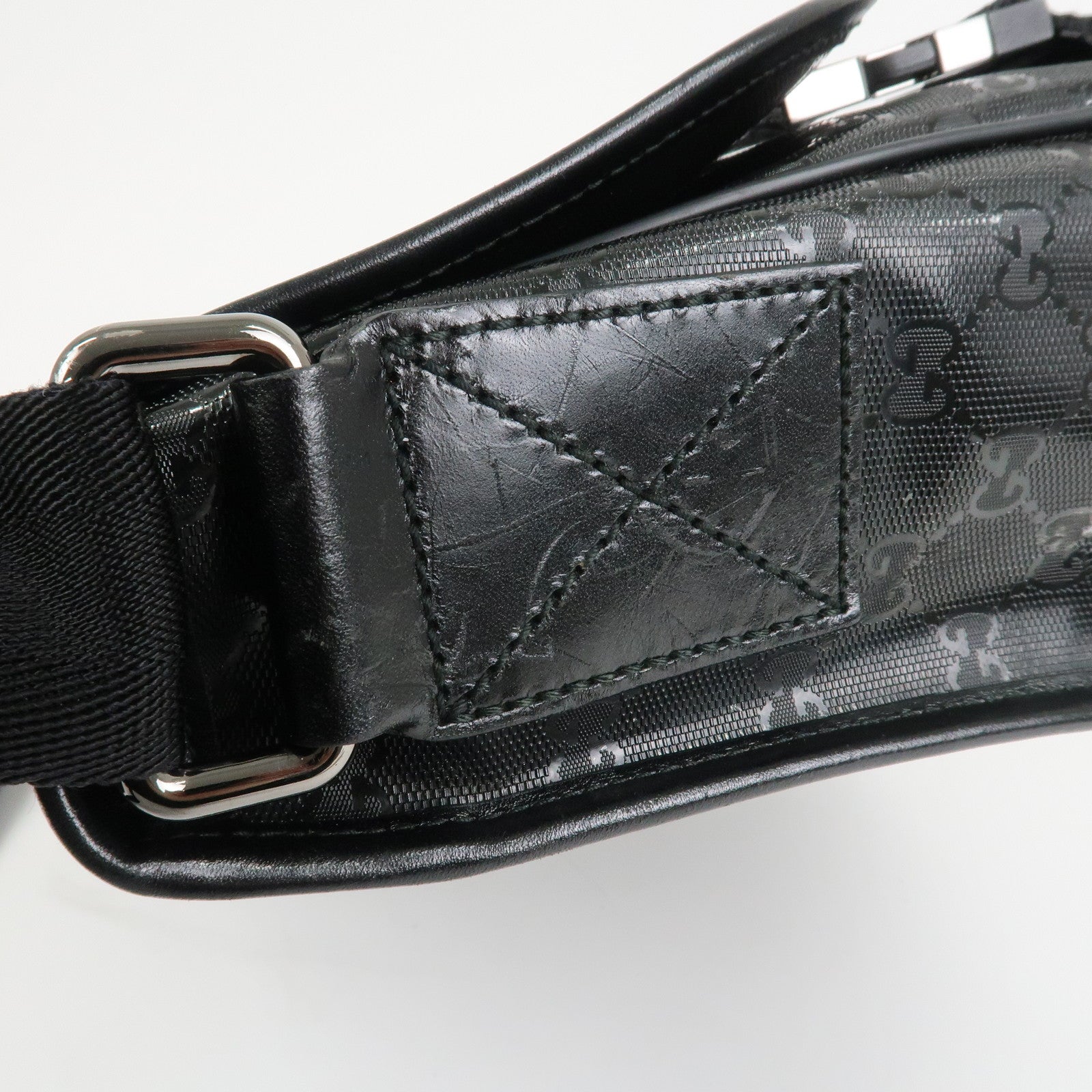 GUCCI GG Implement Canvas Shoulder Bag Crossbody Bag Black 201732