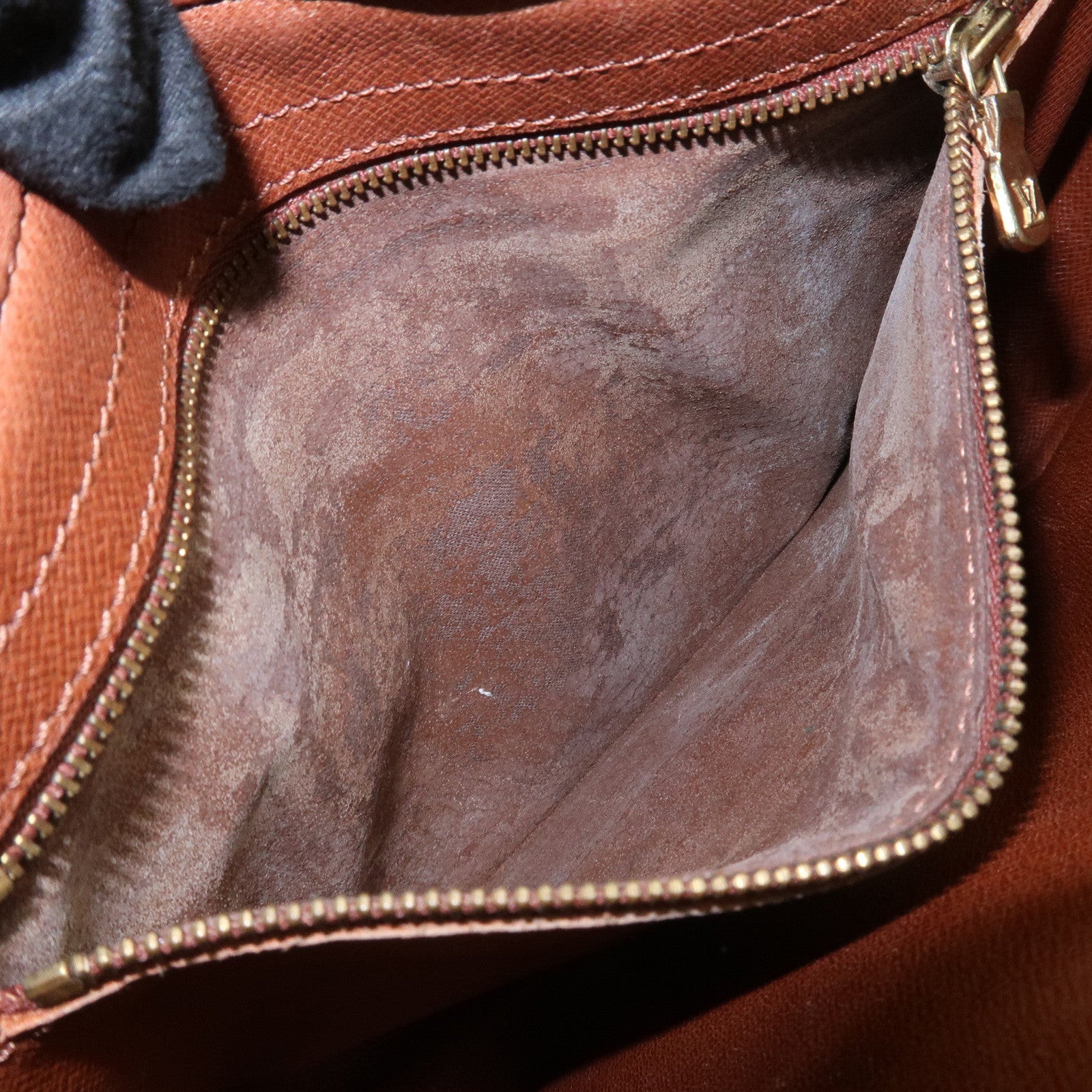 Louis Vuitton Epi Jeune Fille Shoulder Bag Kenya Brown M52153