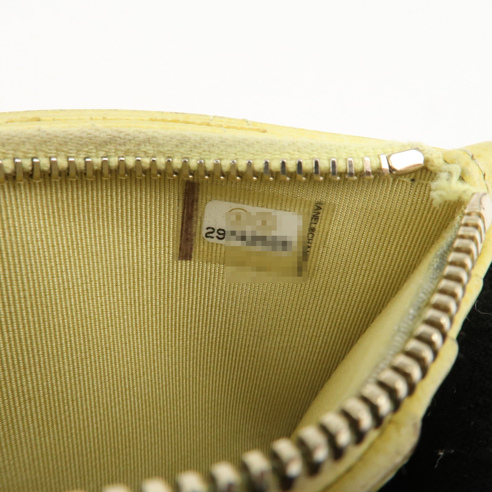 CHANEL Matelasse Caviar Skin Coco Mark Zippy Coin Case Yellow Gold HDW Used