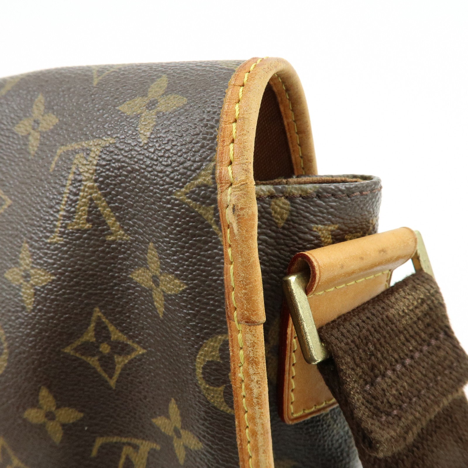 Louis Vuitton Monogram Messenger Bosphore PM Shoulder Bag M40106