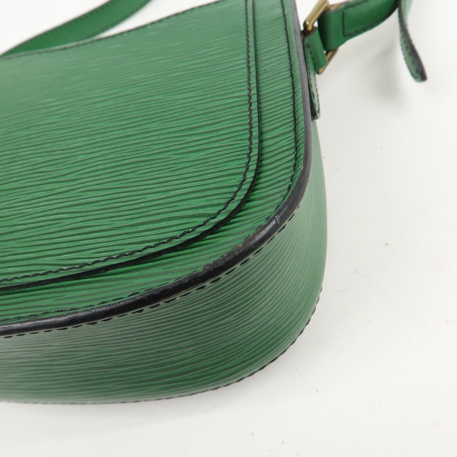 Louis Vuitton Epi Leather Mini Saint Cloud Shoulder Bag Borneo Green M52214