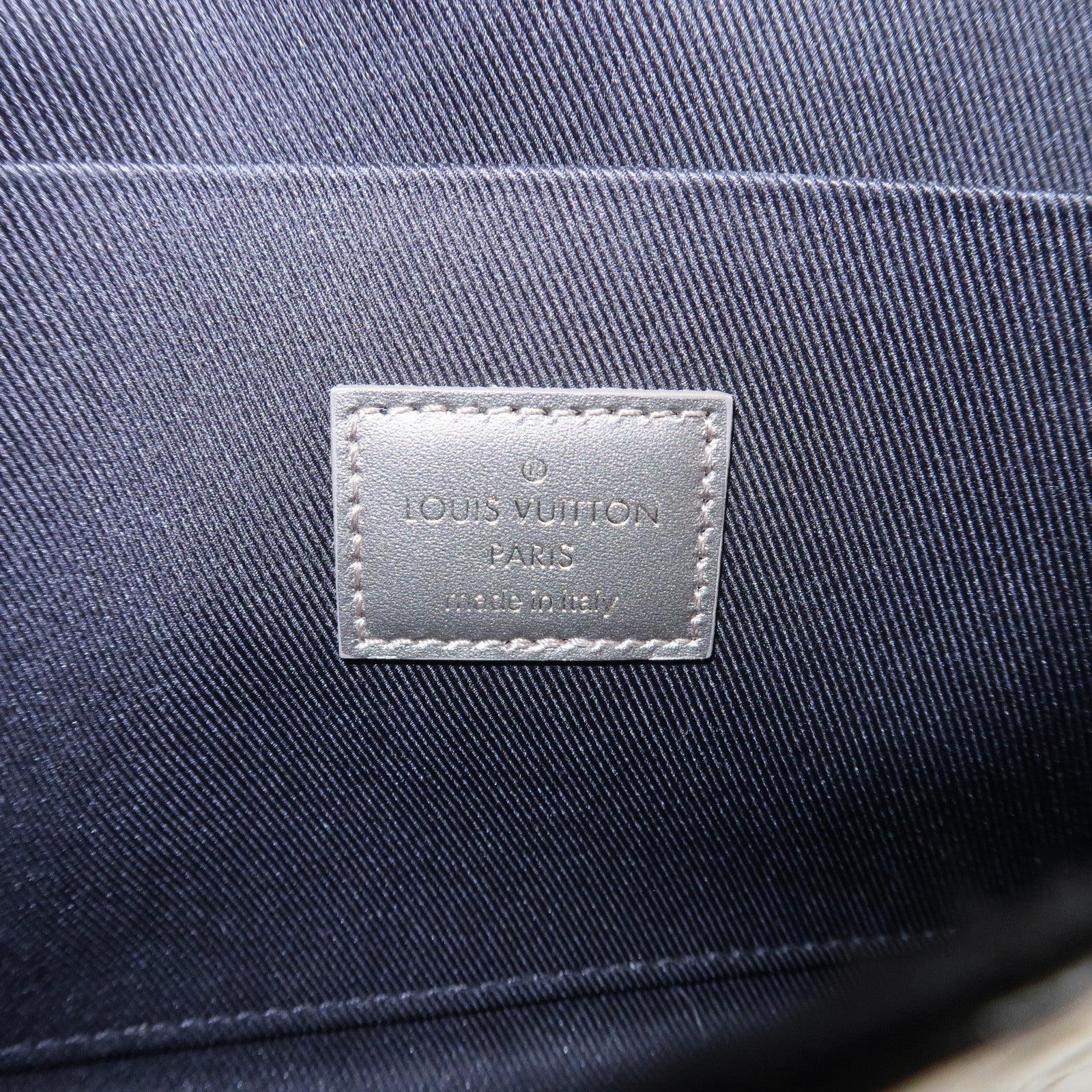 Louis Vuitton Monogram Vernis Leather Pochette Felicie M68648