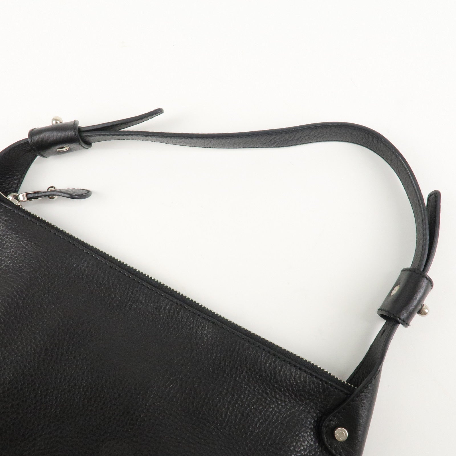 Ferragamo Gancini Leather Shoulder Bag Black Used