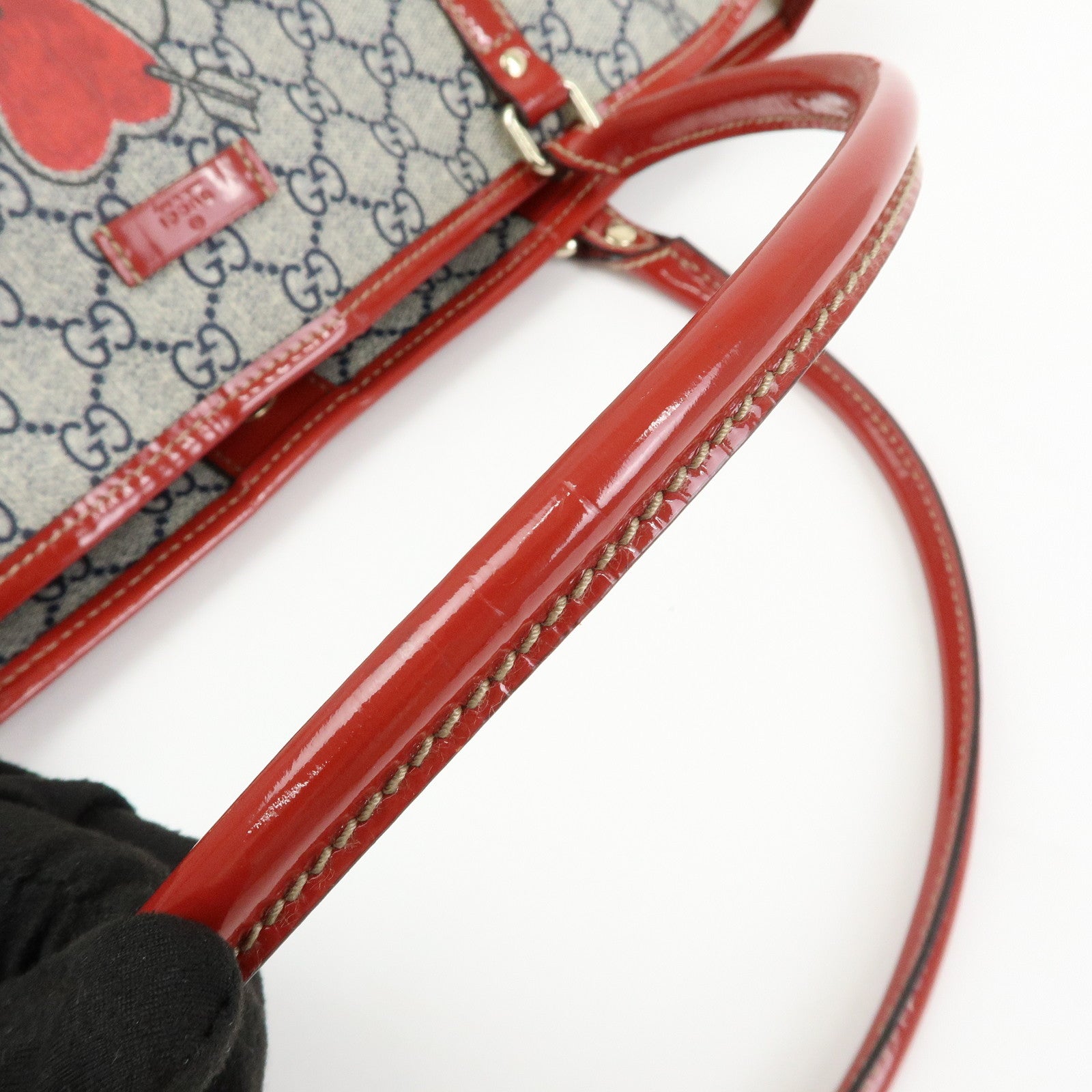GUCCI JOY Collection GG Supreme Patent Leather Tote Bag Navy Red