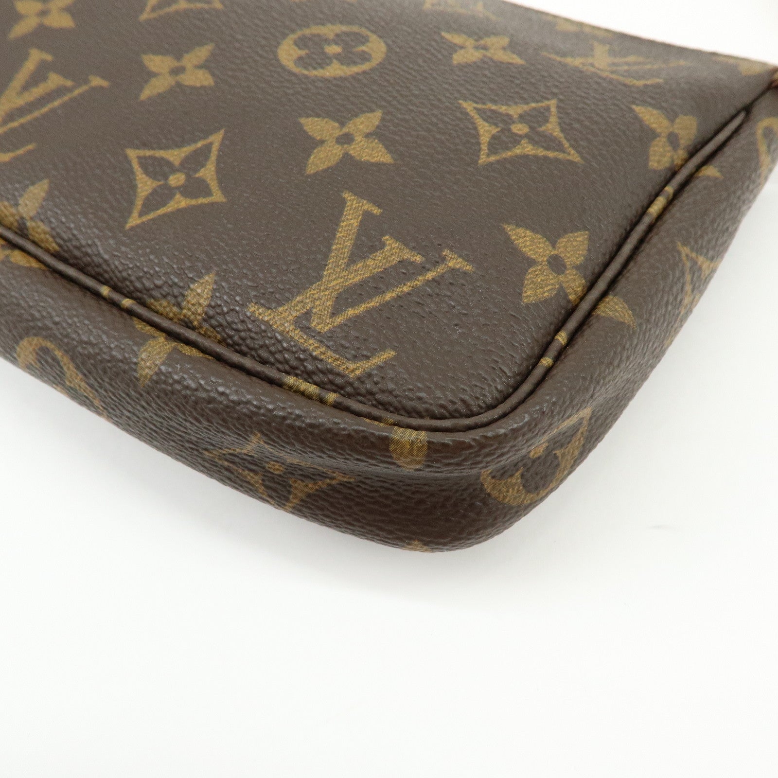 Louis Vuitton Monogram Pochette Accessoires Pouch Hand Bag M51980