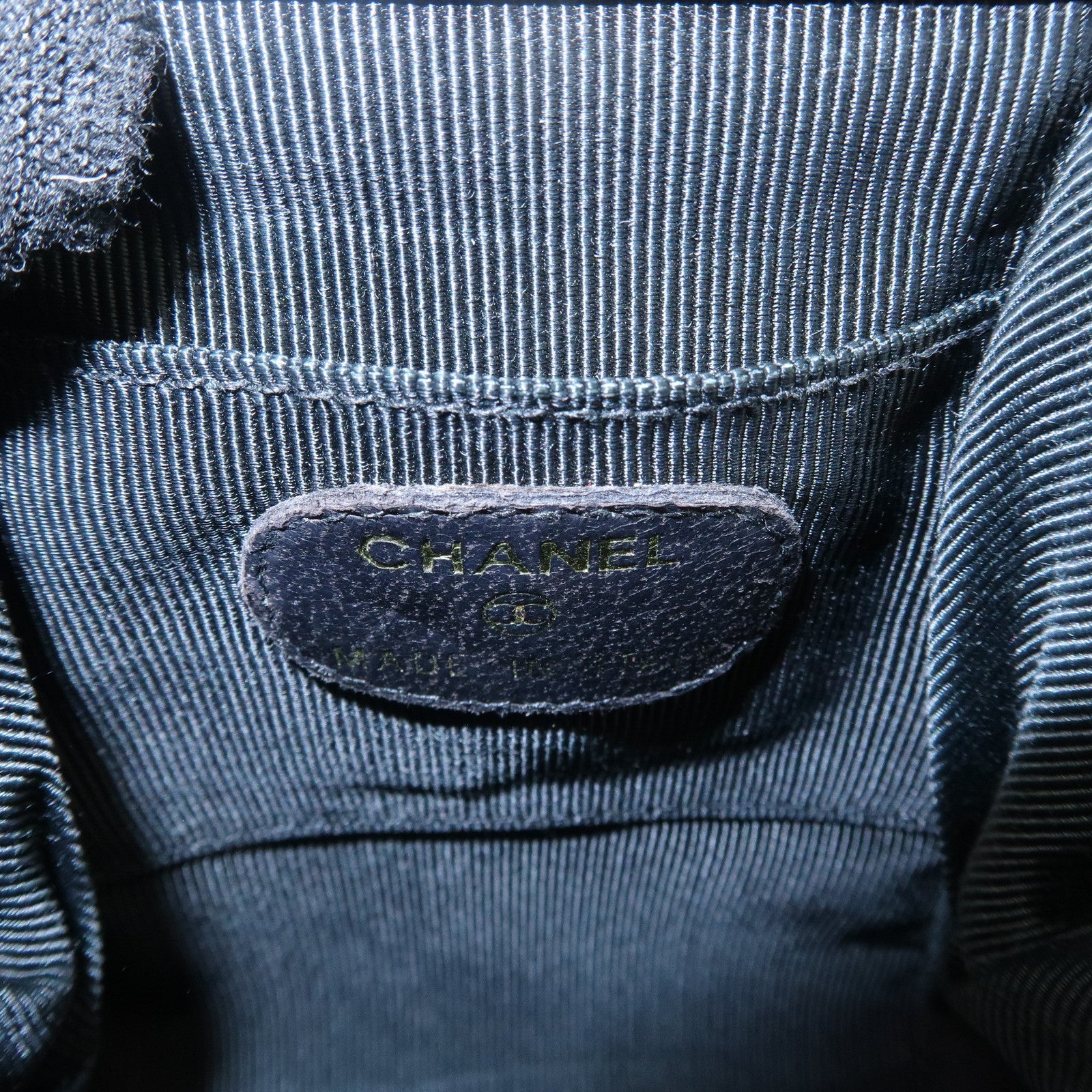 CHANEL COCO Mark Caviarskin Purse Wallet Pouch Black Used