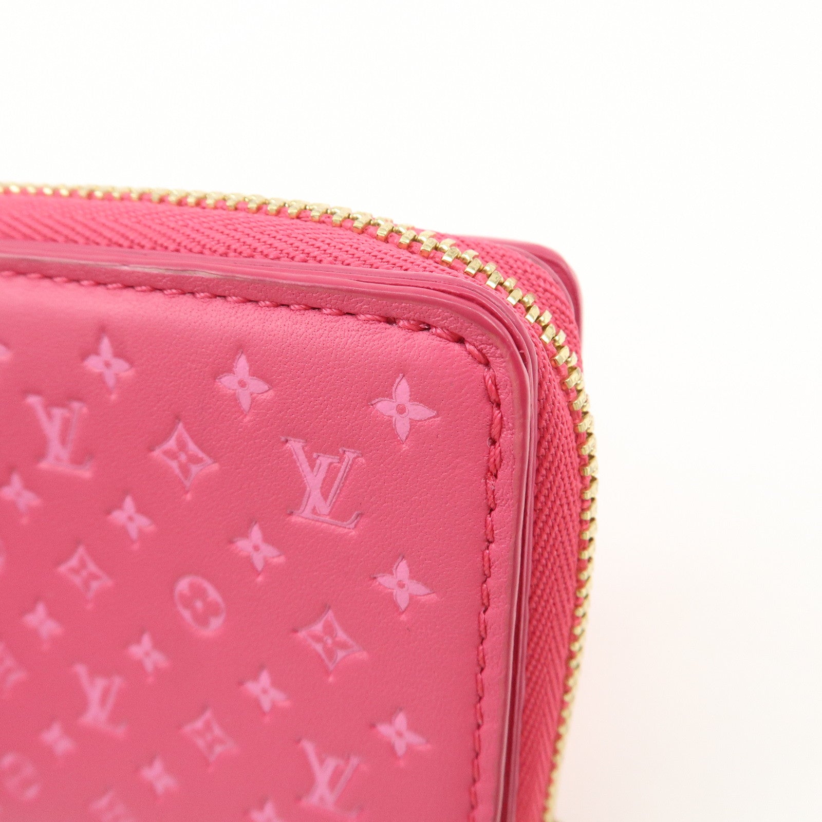 Louis Vuitton Nano Monogram Portefeuille Lou Wallet Pink M82357 Used
