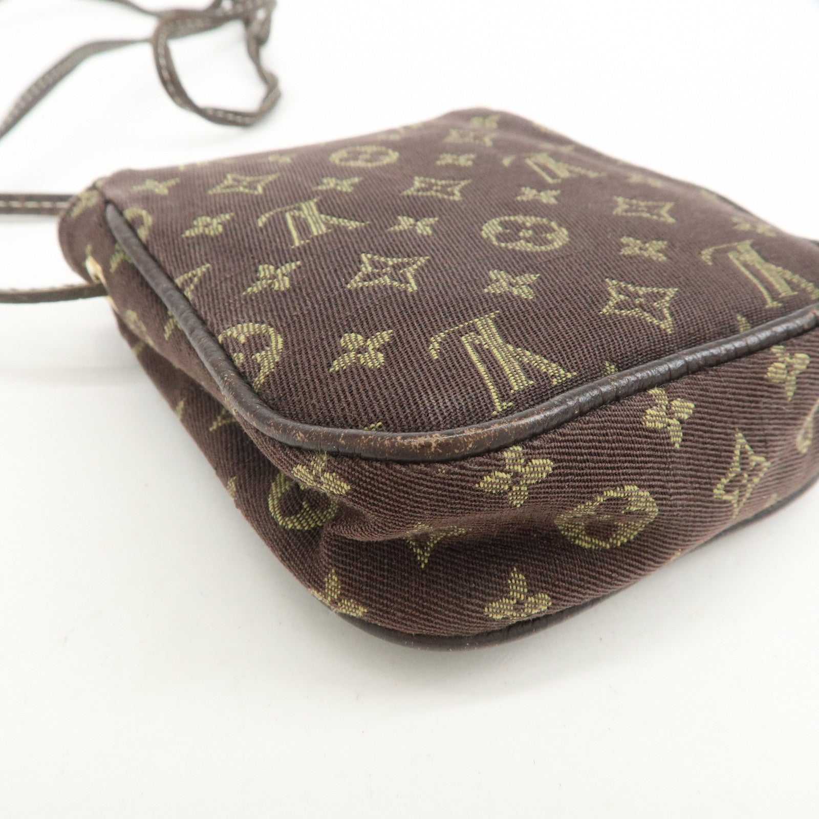 Louis Vuitton Monogram Mini Lin Pochette Cancun Ebene M95313