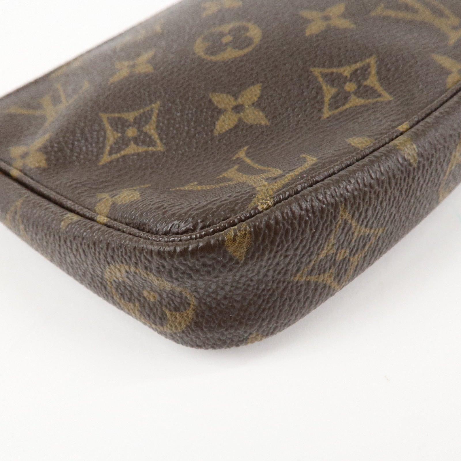 Louis Vuitton Monogram Pochette Accessoires Hand Bag Brown M51980 Used