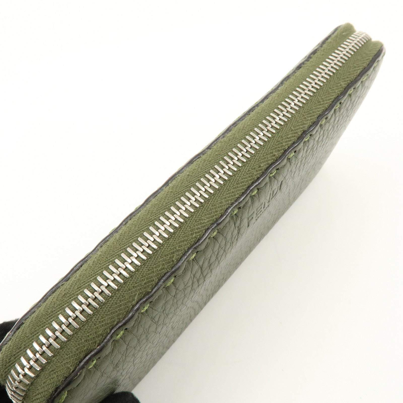 FENDI Selleria Leather Zippy Long Wallet Khaki 8M0299