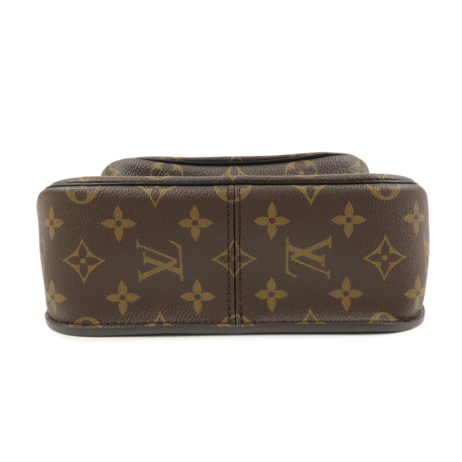 Louis Vuitton Monogram Passy Crossbody Chain Shoulder Bag M45592