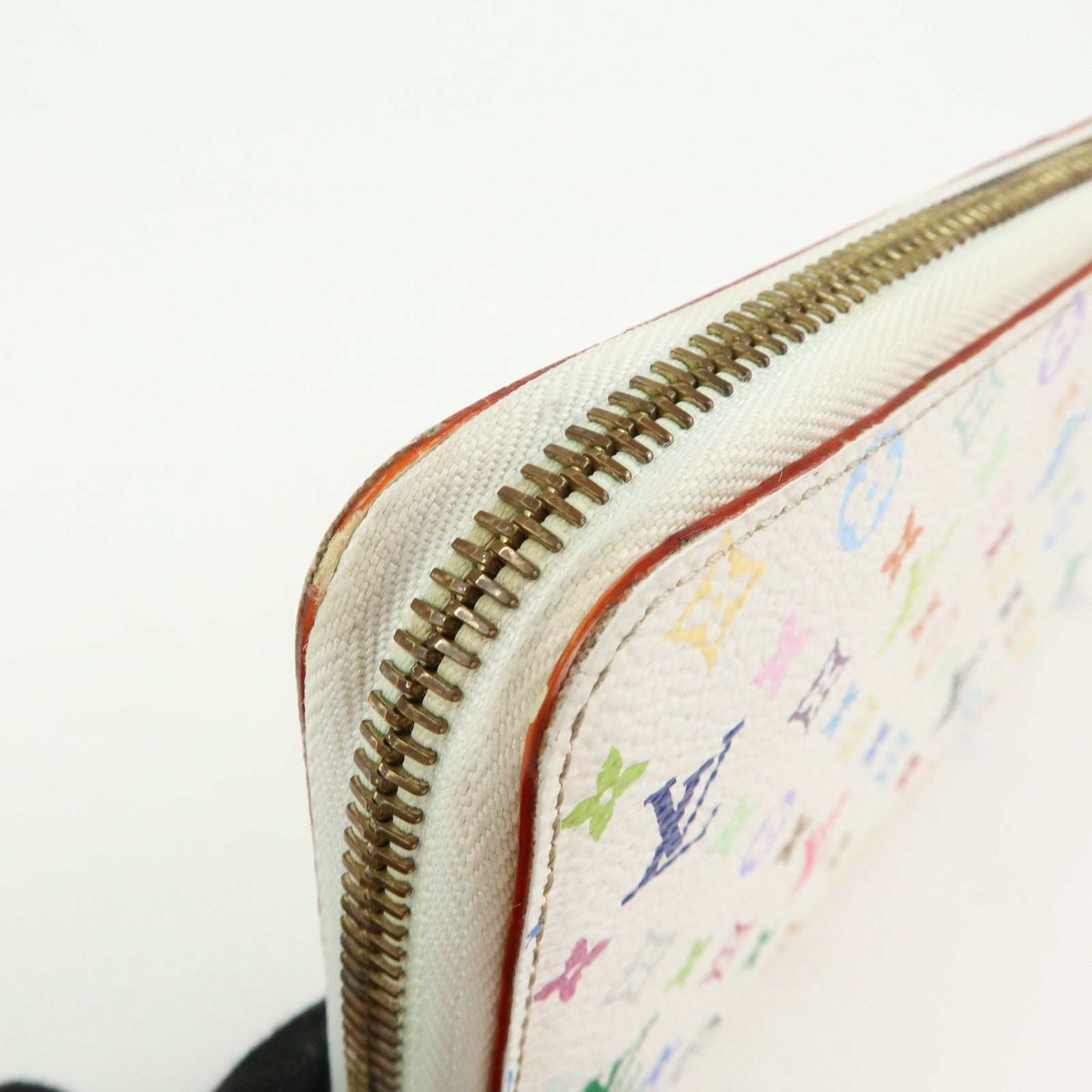 Louis Vuitton Monogram Multicolor Zippy Long Wallet Blanc M60241