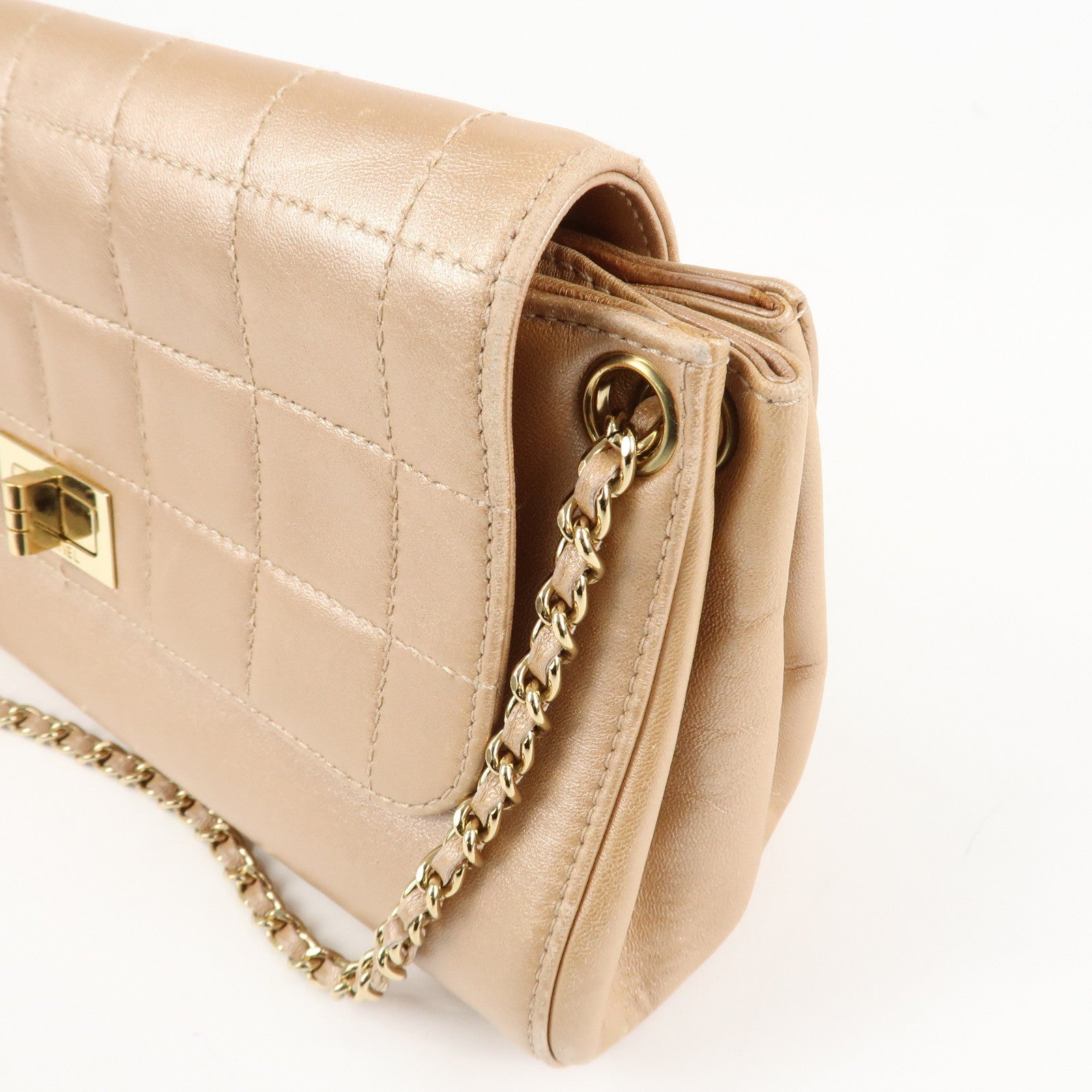 CHANEL Chocolate Bar Leather Chain Shoulder Bag Pink Gold Used