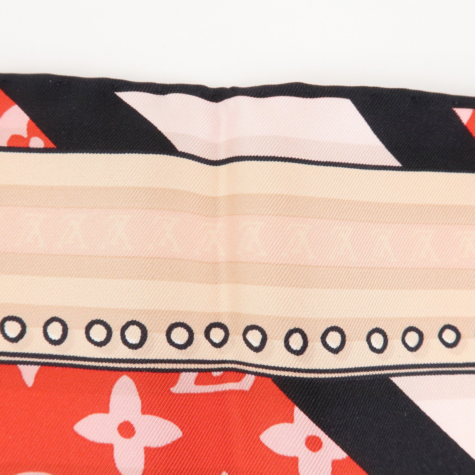 Louis Vuitton Monogram Carre Animal Silk 100% Scarf Red Beige M70693 Used