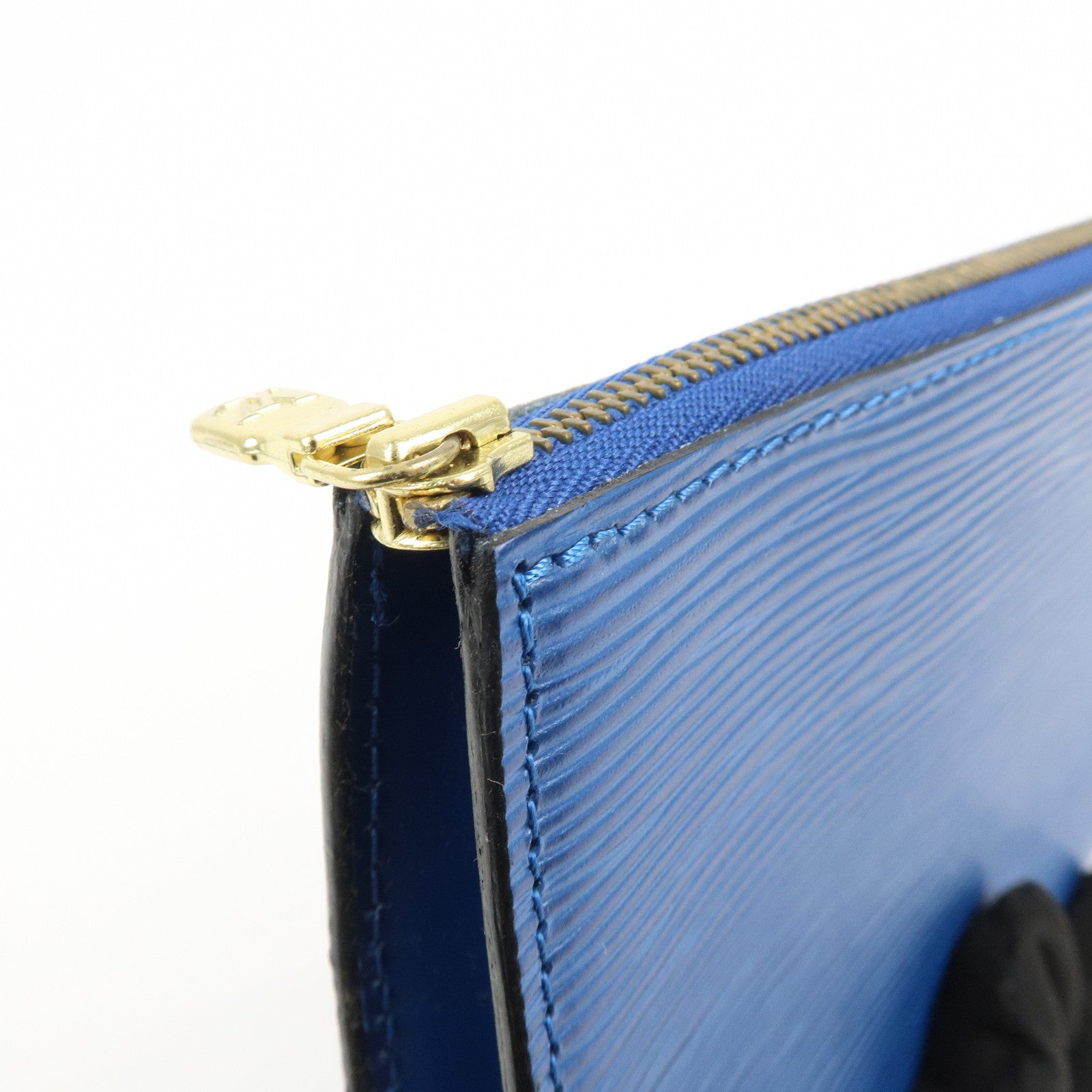 Louis Vuitton Epi Pochette Accessoires Pouch Toledo Blue M52945