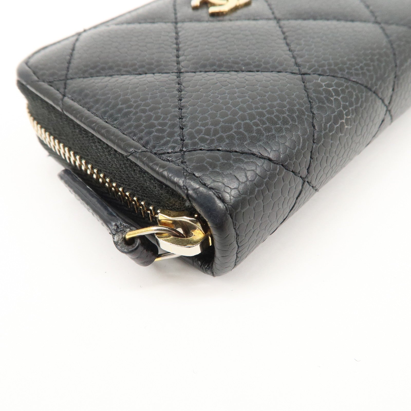 CHANEL Matelasse Timeless Classic Caviarskin Zippy Coin Case AP0216 Used
