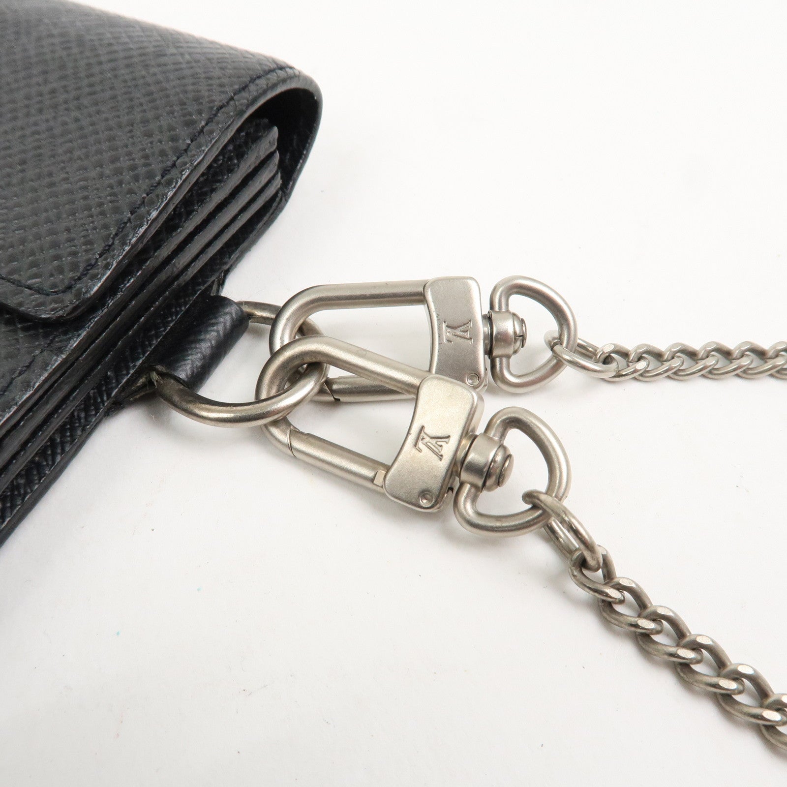 Louis Vuitton Taiga Portefeuille Accordion Wallet Ardoise M30992